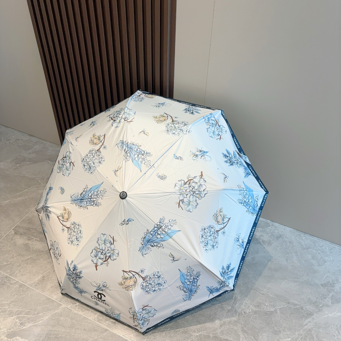 [TOP] CHANEL Umbrella - White - 711 Luxury