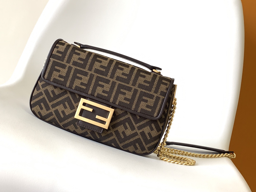 [TOP] FENDI Baguette Bag 24-7-14.5cm - Brown - 711 Luxury