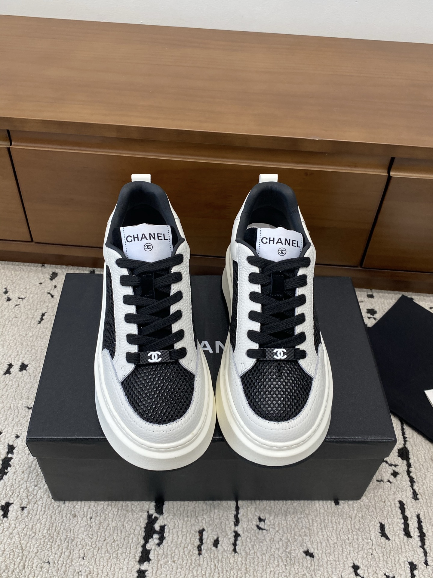 [TOP] CHANEL Casual Shoes - Black and White - 711 Luxury