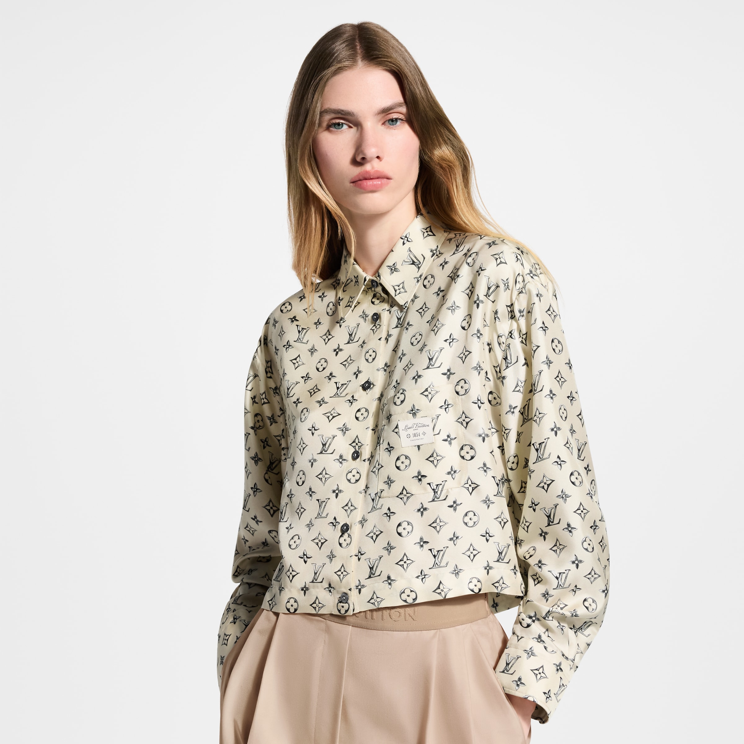 LOUIS VUITTON Cropped Buckle Up Shirt #387825