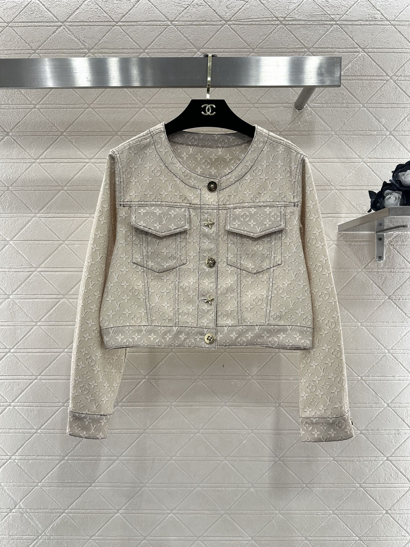 [TOP] Louis Vuitton LV Printed Denim Jacket - Apricot