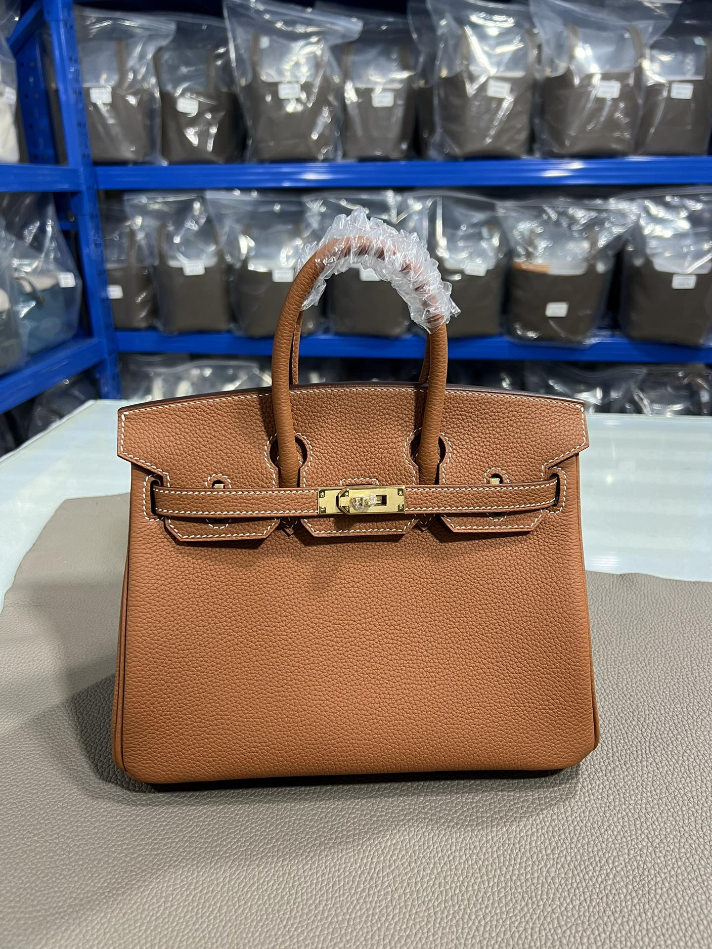[TOP] HERMES Birkin Togo Leather 25cm - Gold & GHW