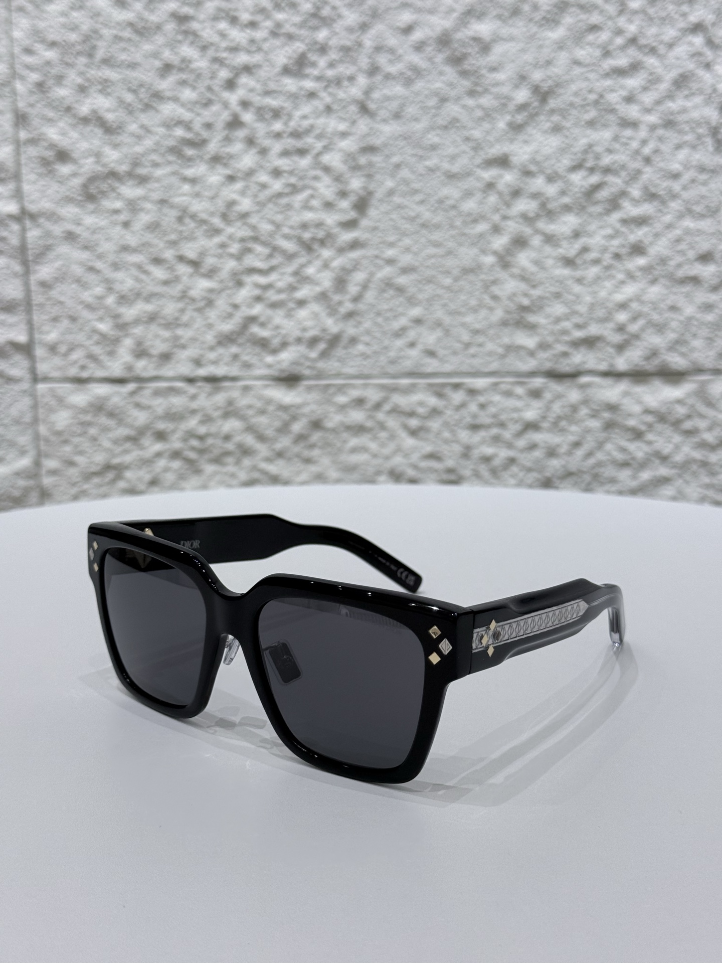 Dior Sunglasses Dior CD Diamond S3F Sunglasses #390590 View 2 | Nigo Office