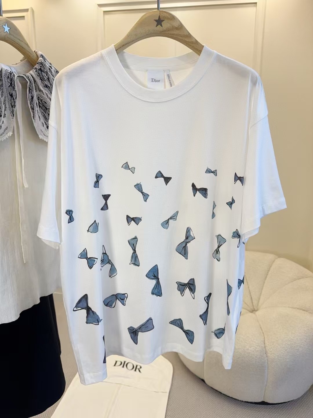[TOP] Christian Dior Knit Short Sleeve T-shirt - White - 711 Luxury