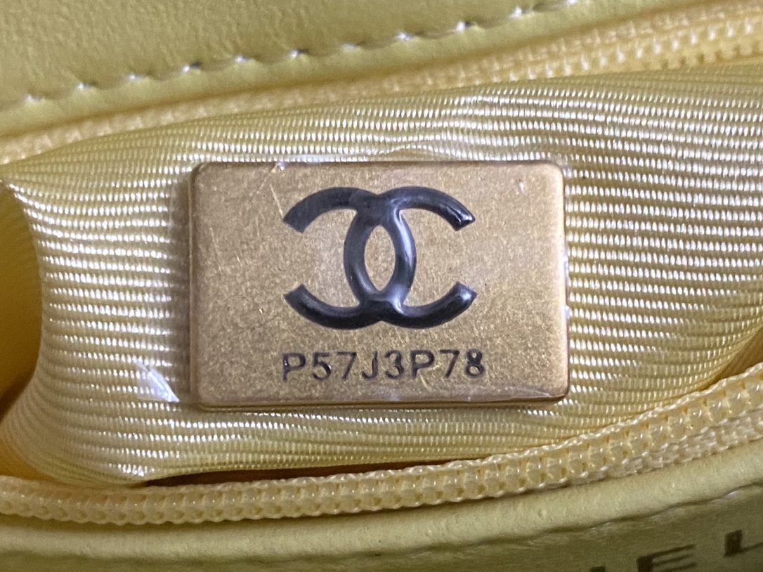 [TOP] CHANEL Kelly Chain Bag 13x19x7 cm - Yellow