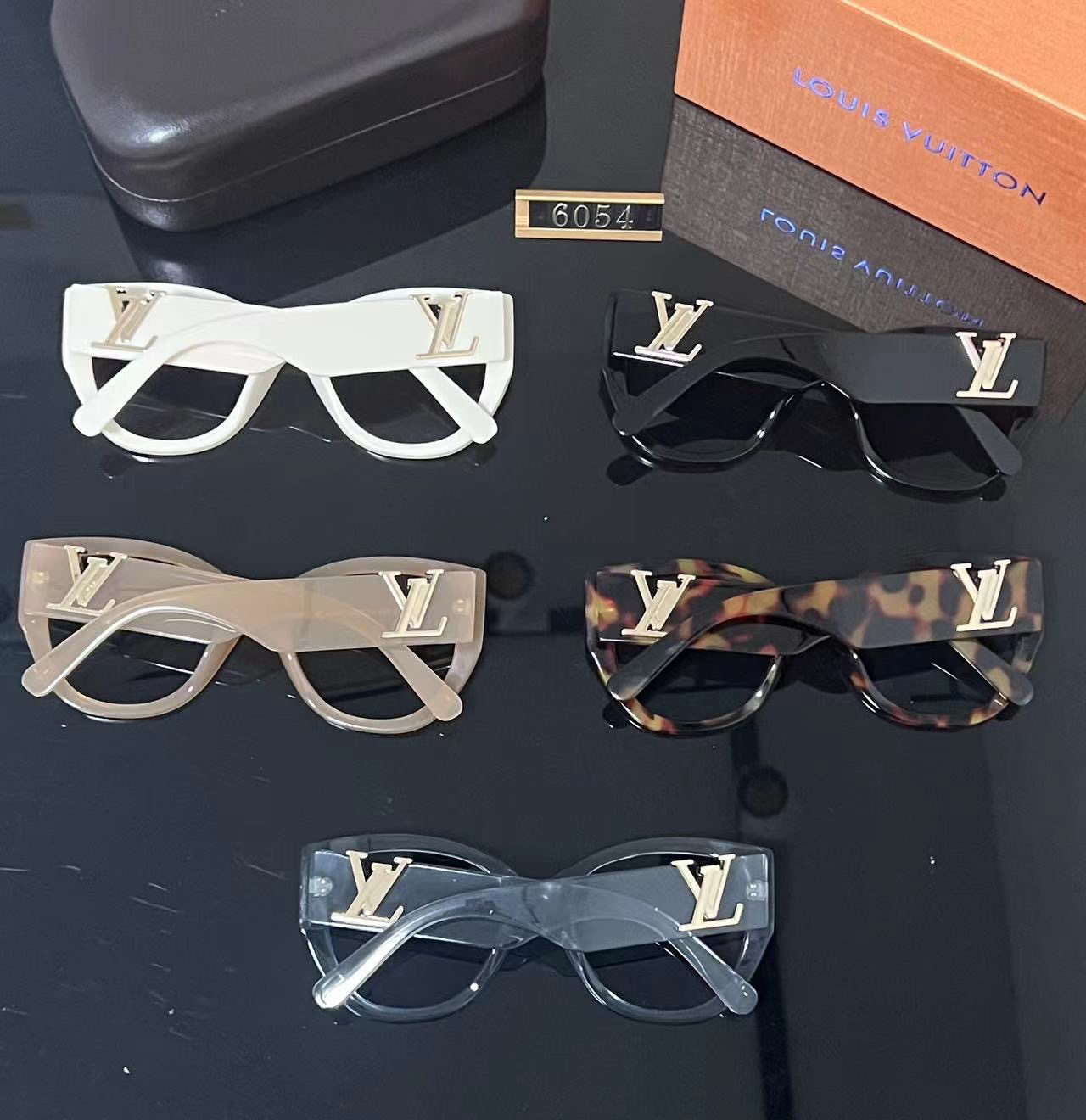 [TOP] Louis Vuitton LV Sunglasses - 5 Colors - 711 Luxury