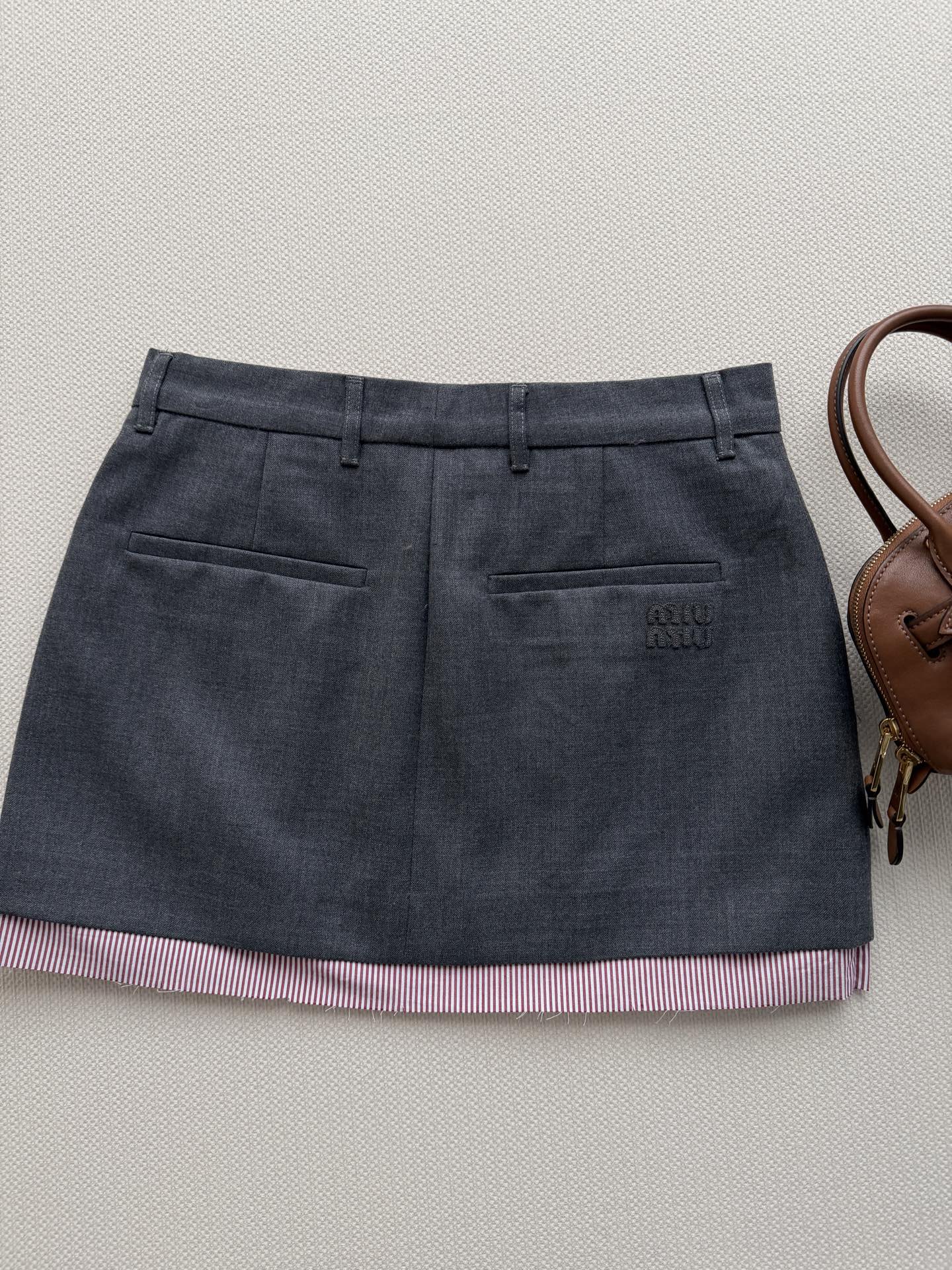 [TOP] Miu Miu Skirt - Gray - 711 Luxury