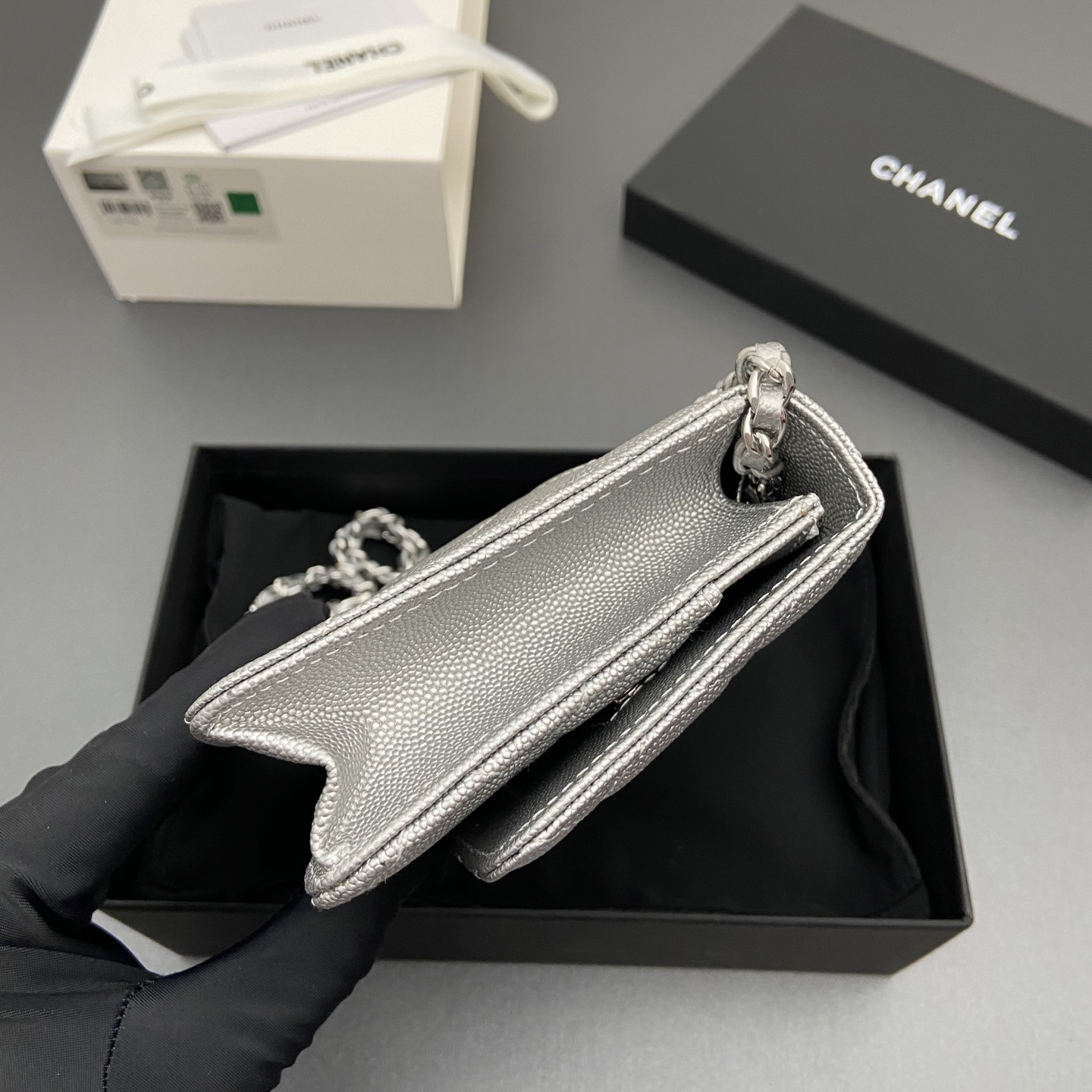 [TOP] CHANEL Woc Bag  20-13-3.5cm - Sliver