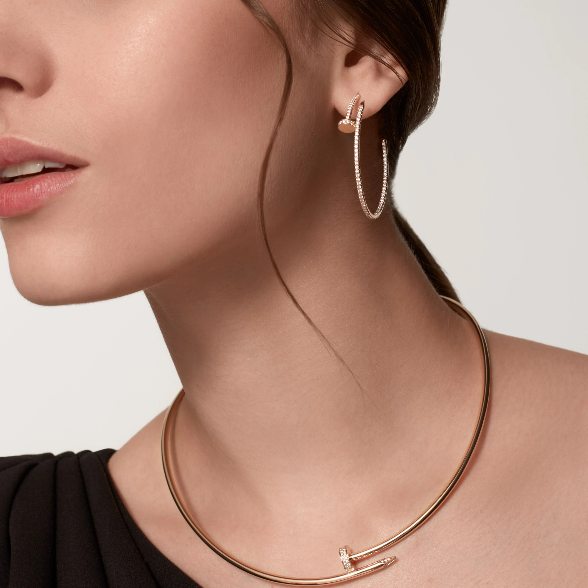 Carty Nails Solo Trace Earrings,Rose Gold, 176 Moissanite,Large Model