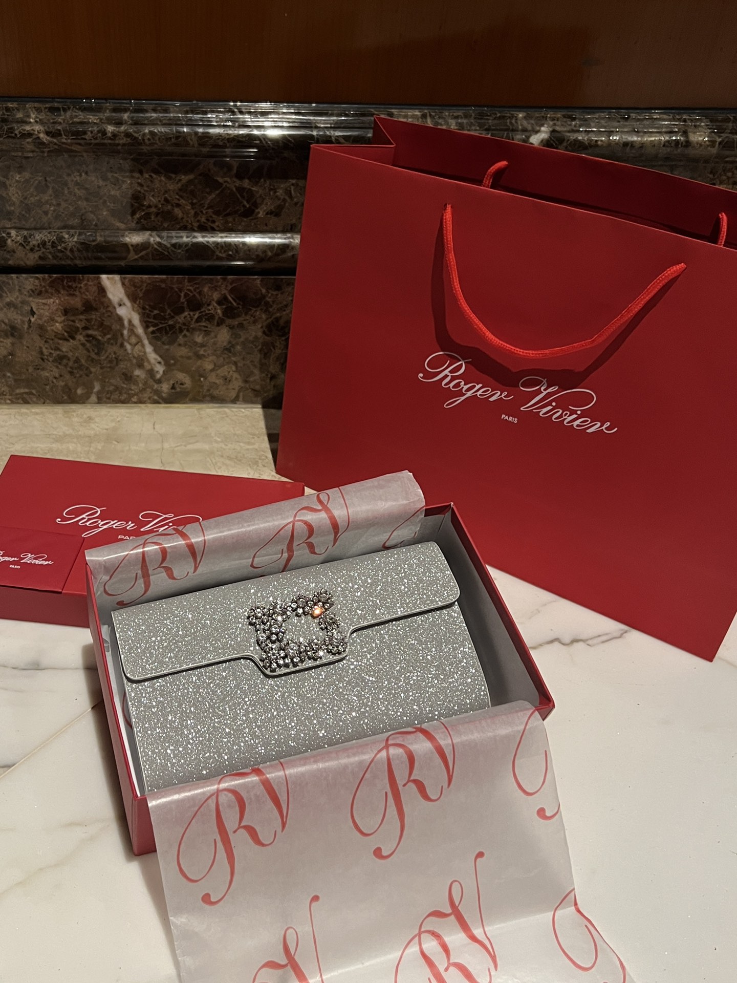 [TOP] ROGER VIVIER Diamond Bag 24-13-3 CM - Sliver - 711 Luxury