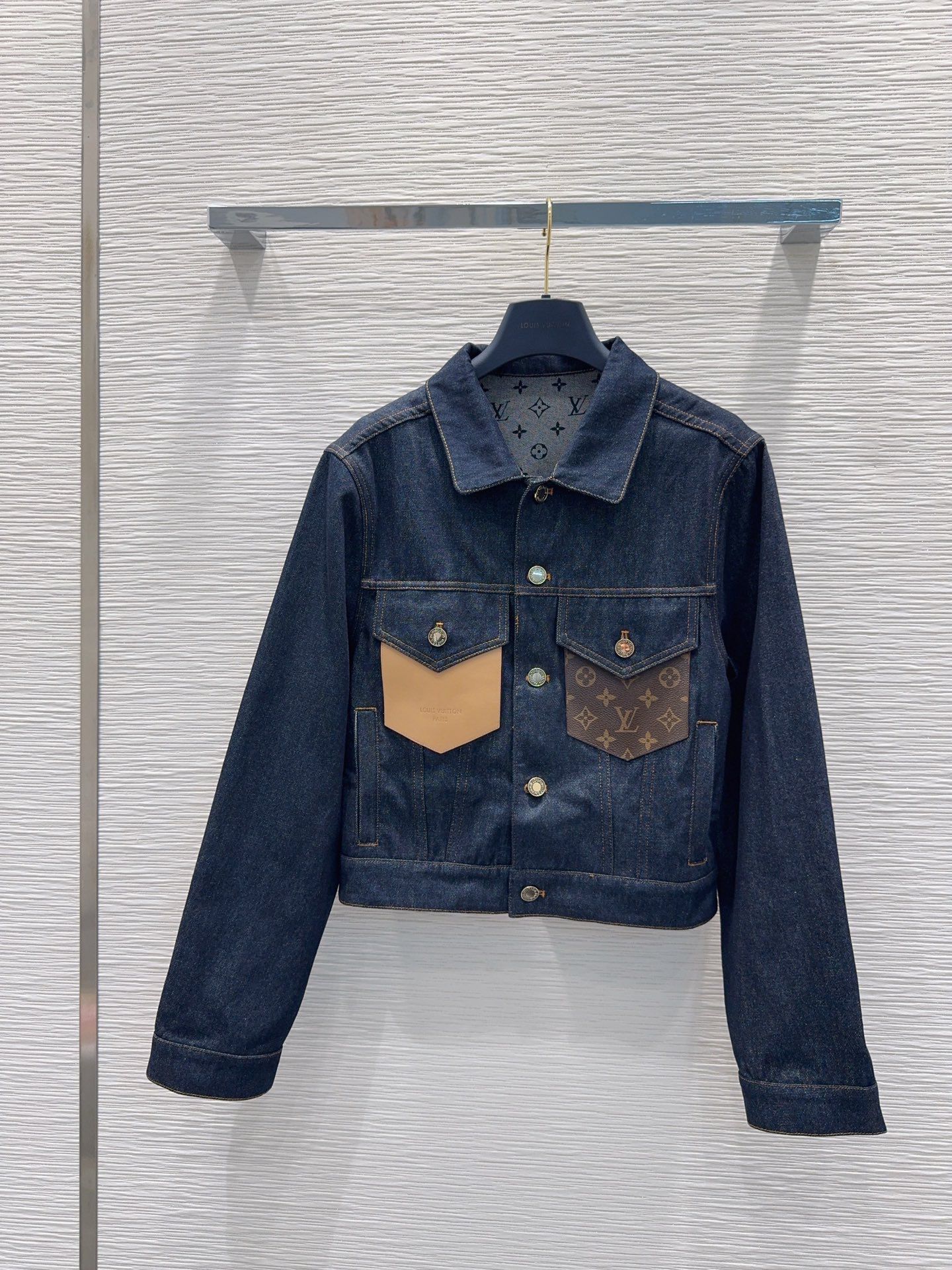 [TOP] Louis Vuitton LV Denim Jacket - Navy Blue