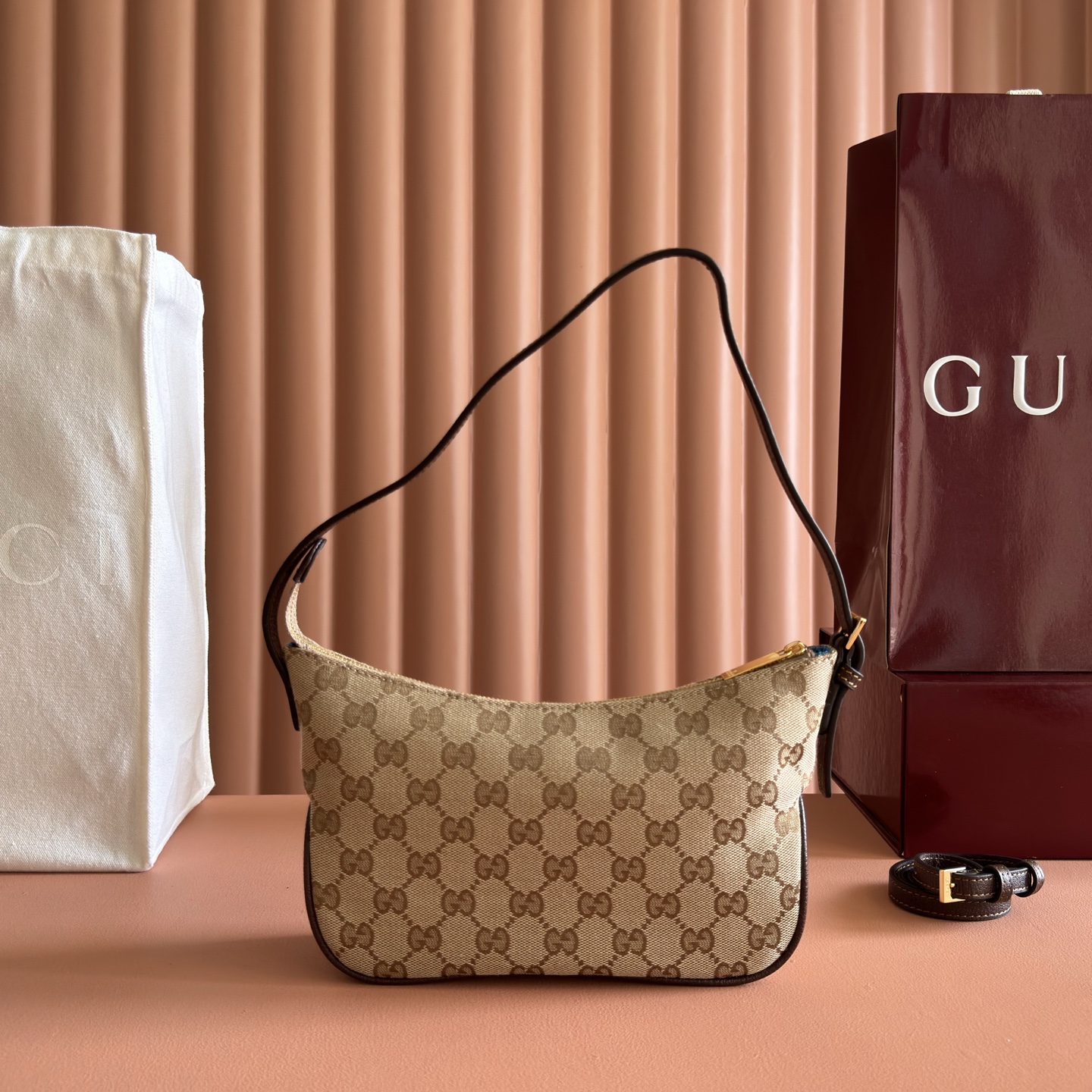 [TOP] GUCCI Generation Gucci Bag 22 x 14 x 5.5 cm - Brown - 711 Luxury