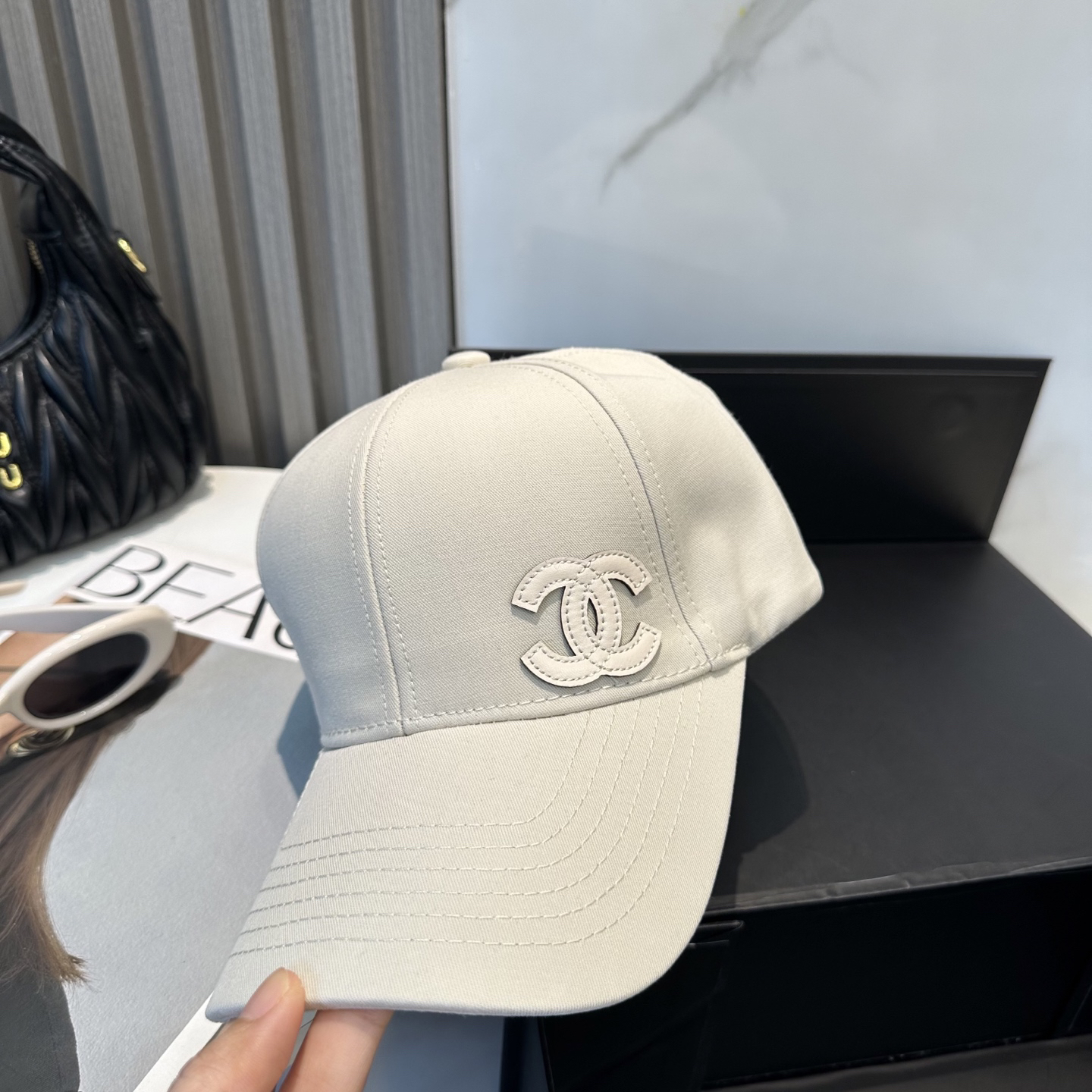 [TOP] CHANEL Hat -White - 711 Luxury