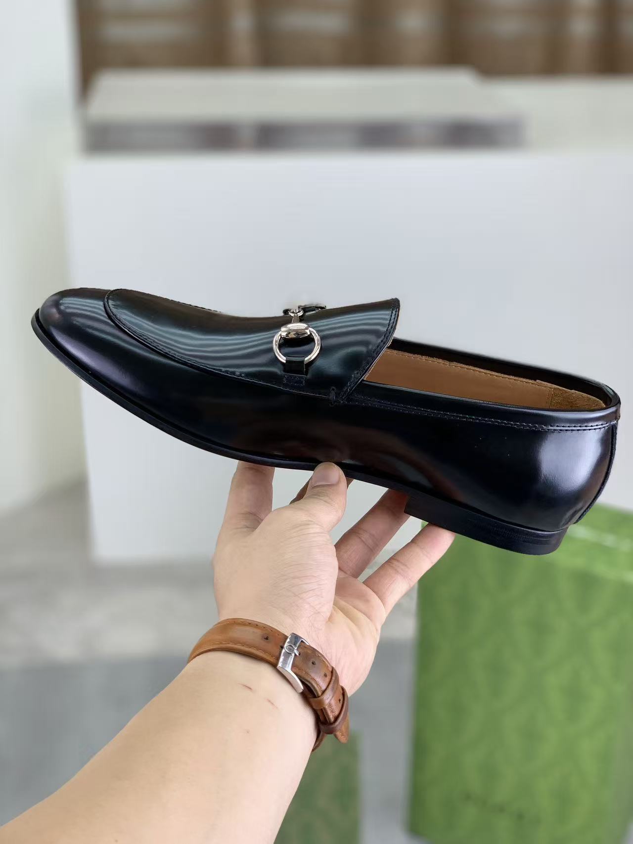 [TOP] GUCCI Men's  Horsebit 1953  Shoes - Black - 711 Luxury