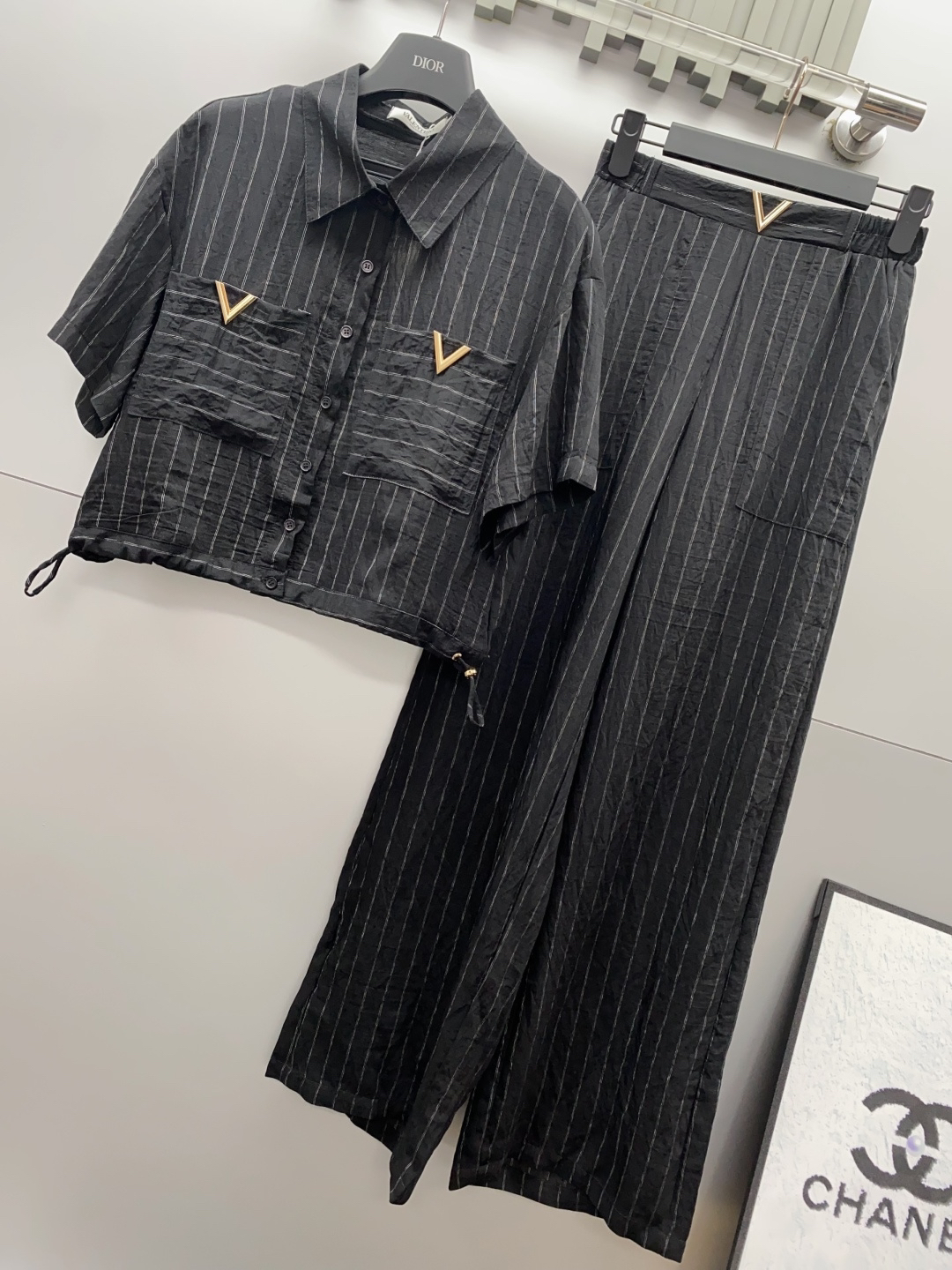 [TOP] VALENTINO Suit -Black