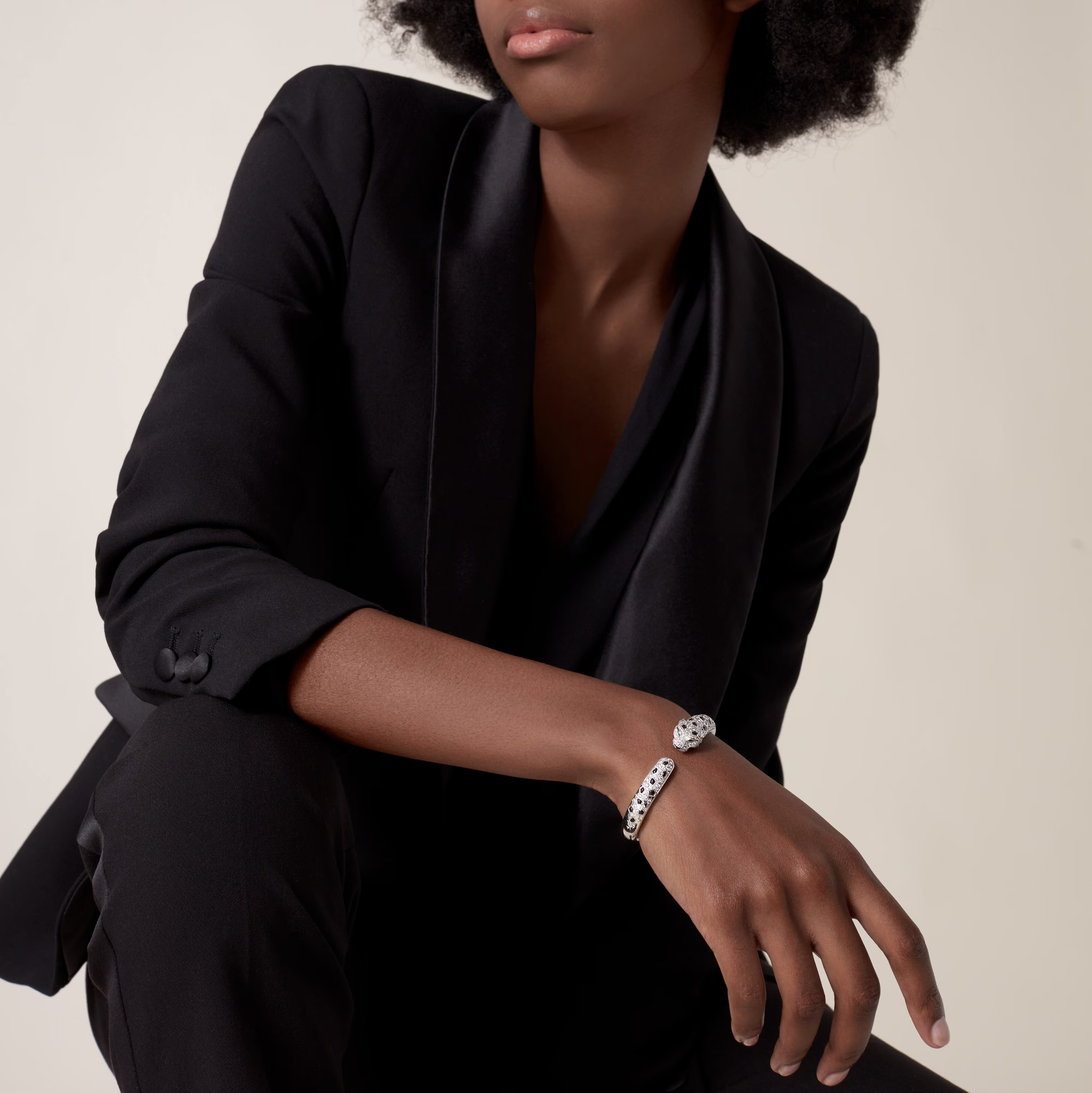 Carty Panther Motif Bracelet, White Gold, Medium Model Half-Paved