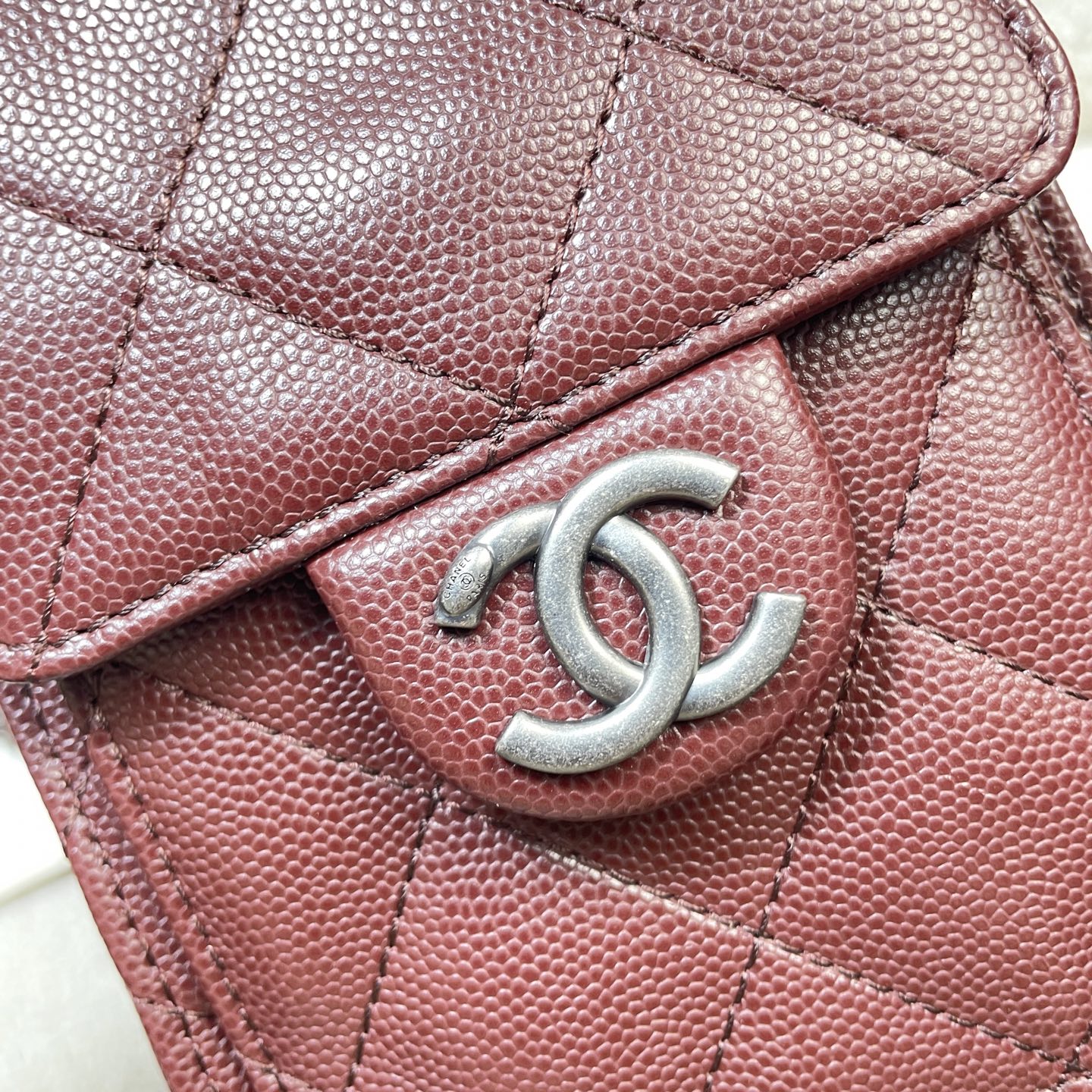 [TOP] CHANEL Mini Hobo Bag 21*22*11 cm - Claret