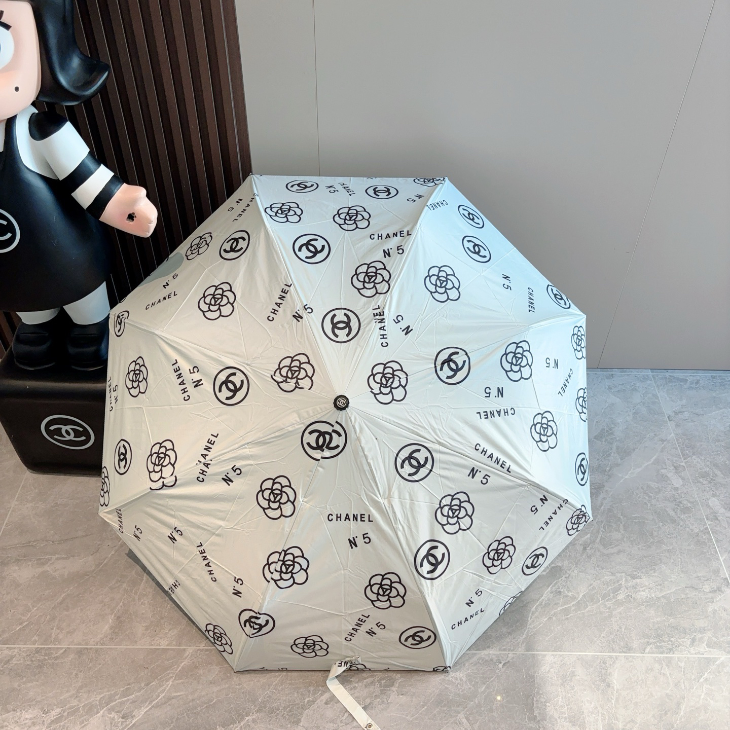 [TOP] CHANEL Umbrella - White - 711 Luxury