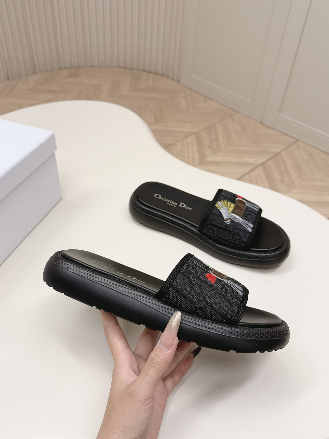 [TOP] Christian Dior Slippers - Black