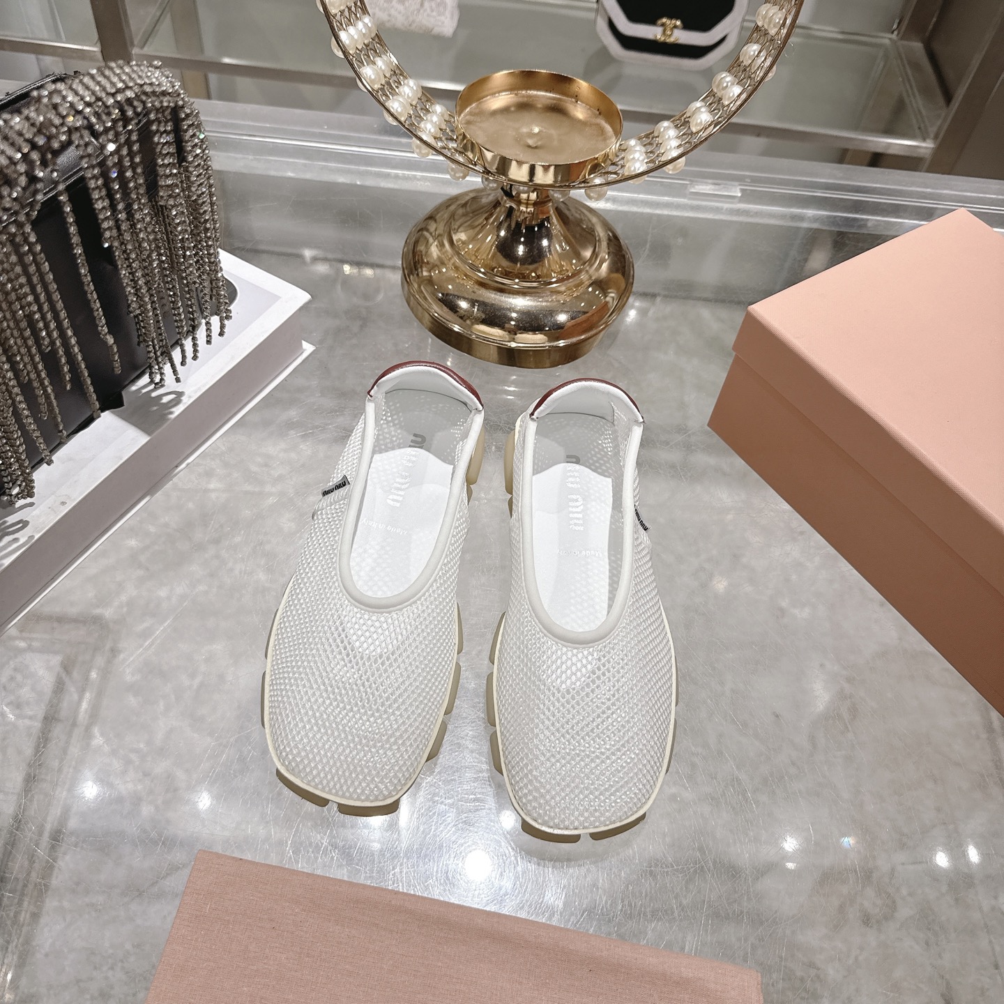 [TOP] Miu Miu Loafer Shoes - White and Red - 711 Luxury