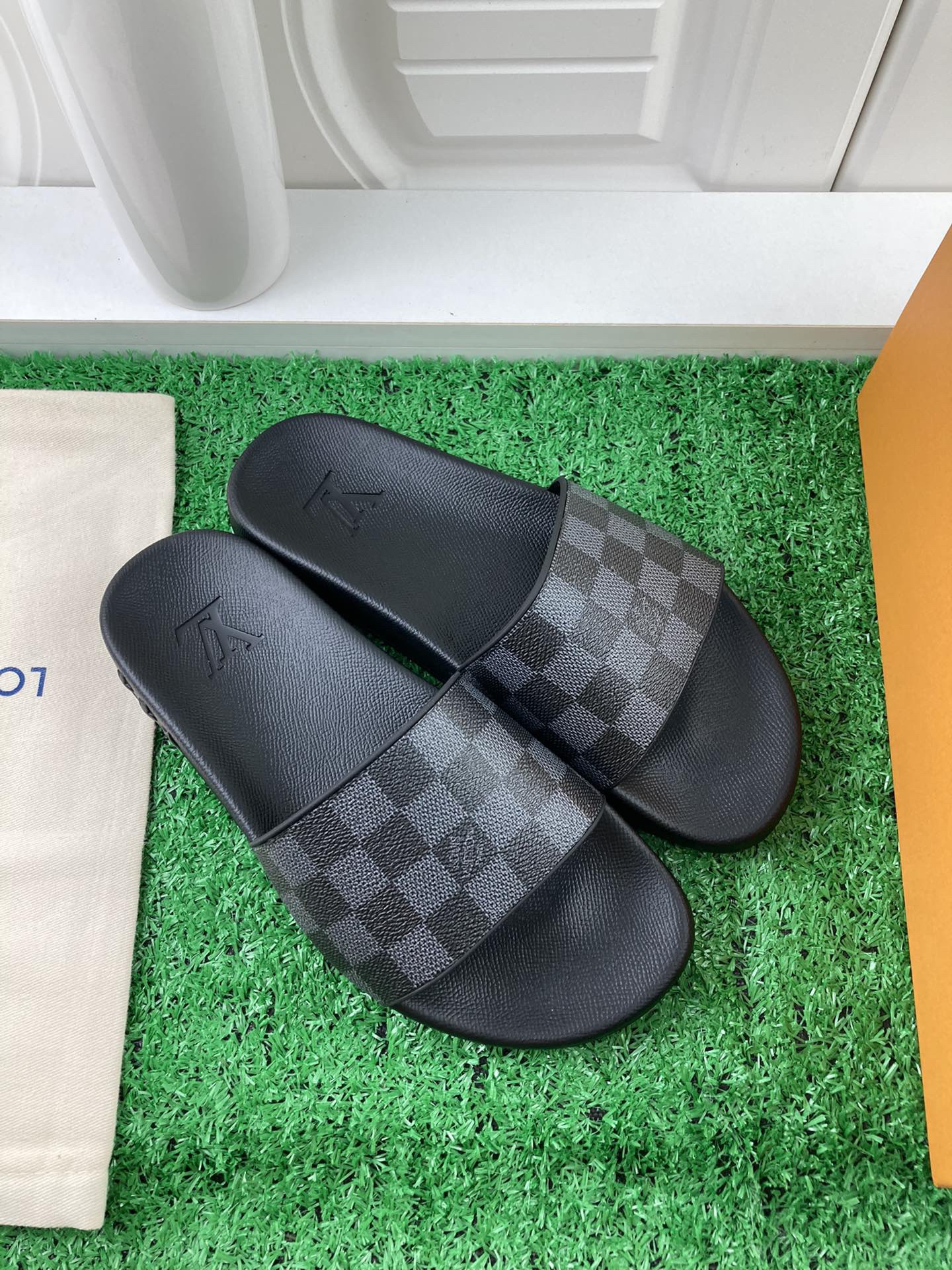 [TOP] Louis Vuitton LV Men