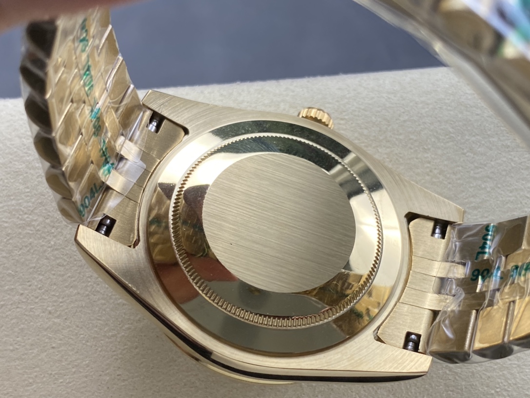 [TOP] ROLEX Men's Watch 41 mm - Gold