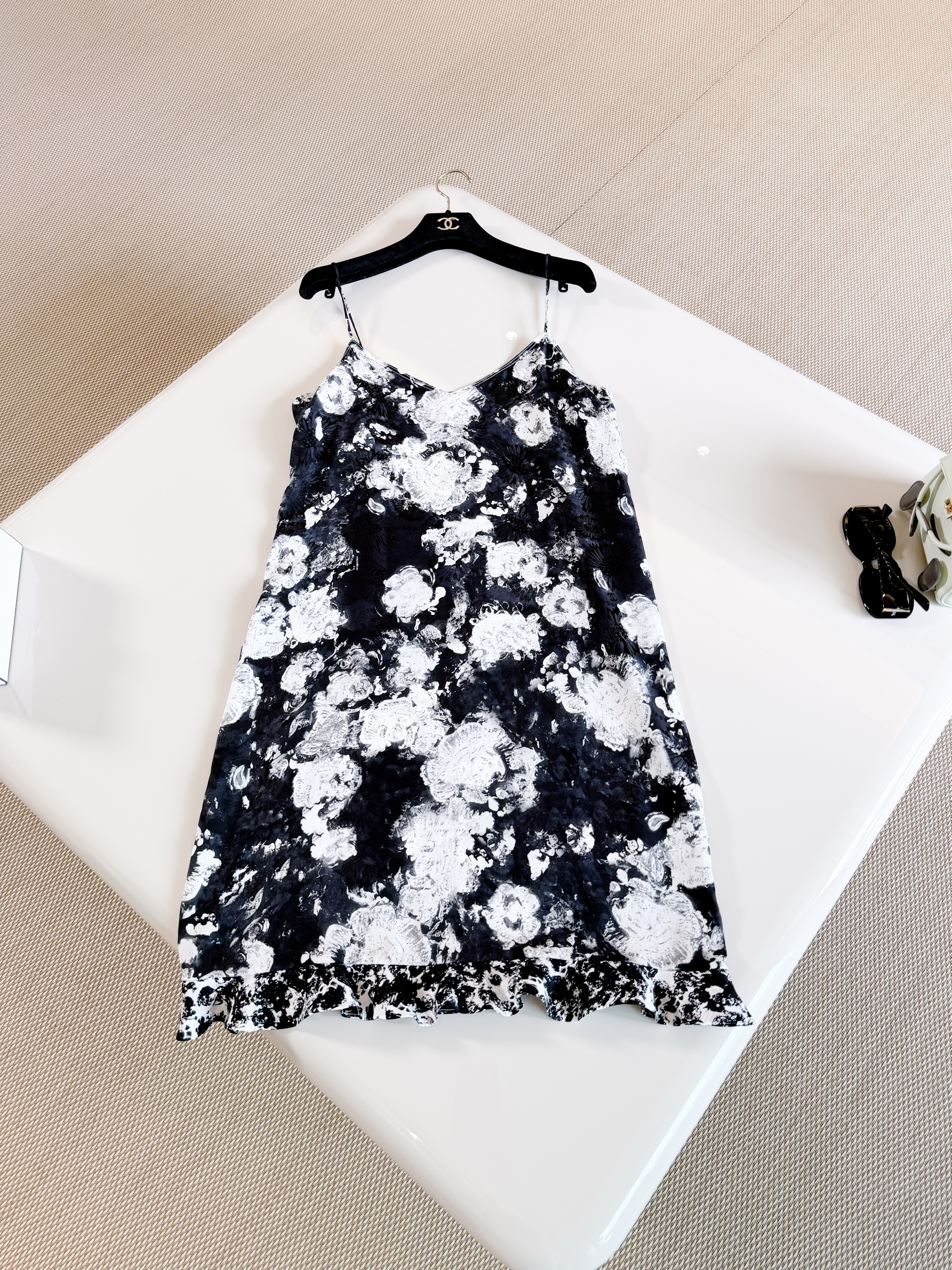 CHANEL Dress Printed Silk Jacquard White Black #383718