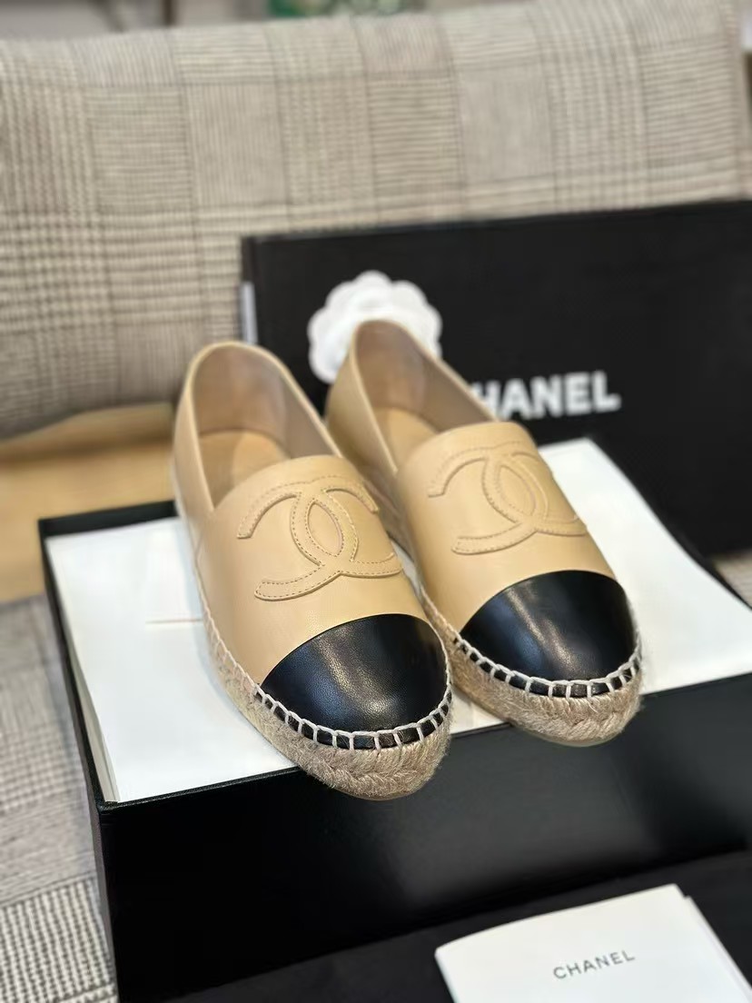[TOP] CHANEL Fisherman's Shoes - Apricot - 711 Luxury