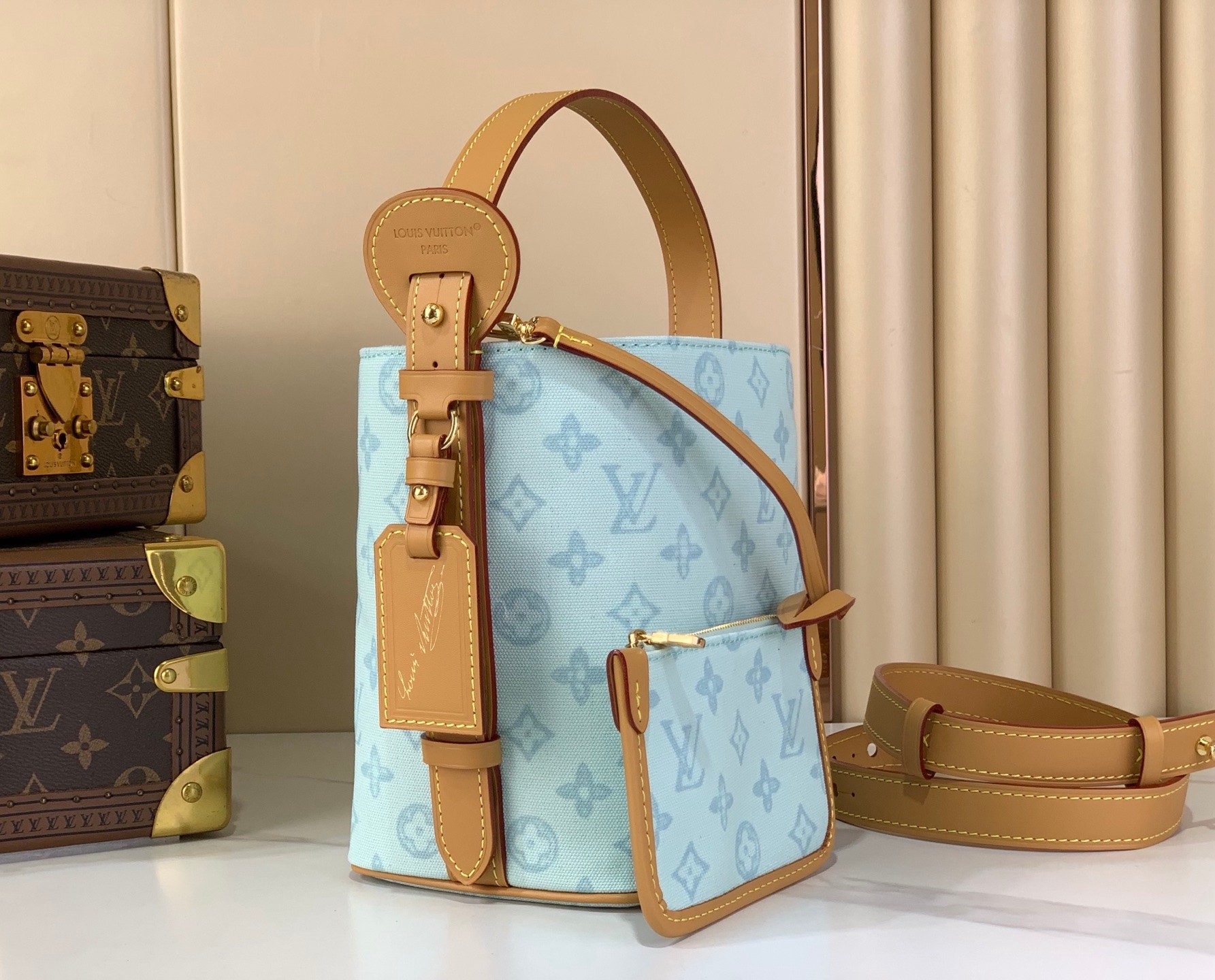 [TOP] Louis Vuitton LV All In BB Bag 16x18x12cm - Light blue