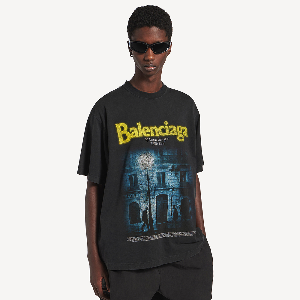 Balenciaga The Address Medium Fit T-shirt #383275