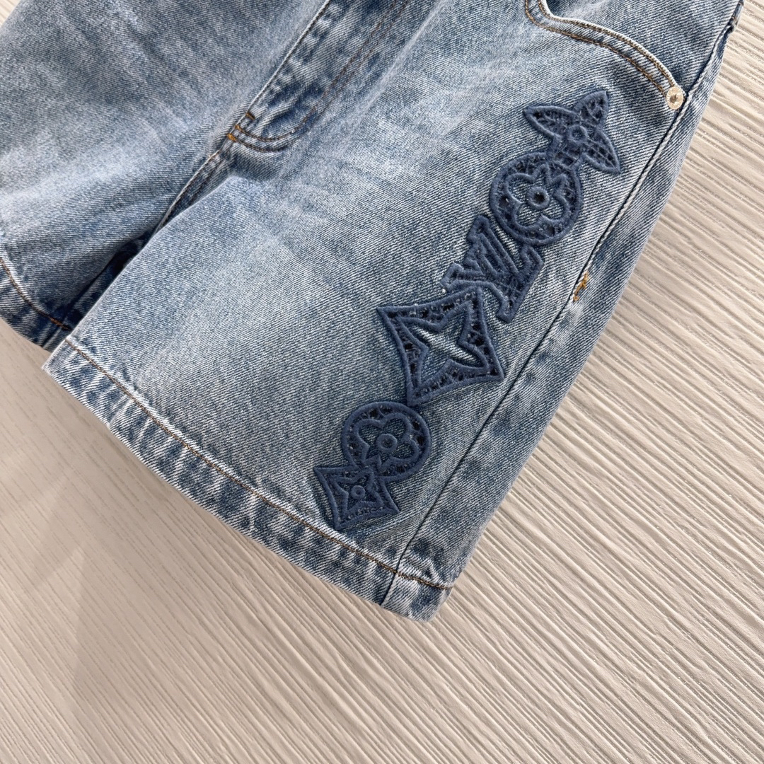 [TOP] Louis Vuitton LV Denim Shorts - Blue