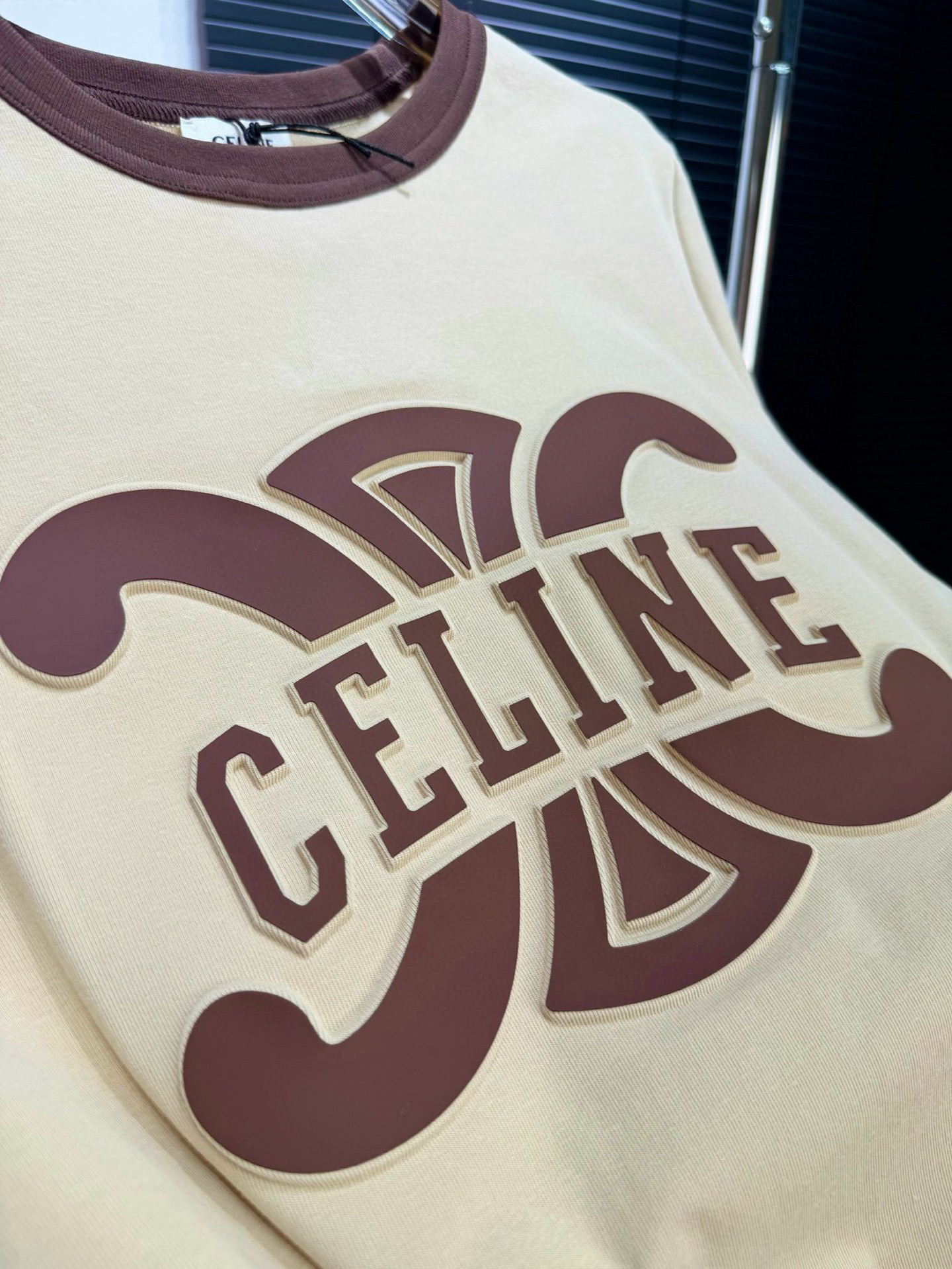 [TOP] CELINE T-shirt - Khaki