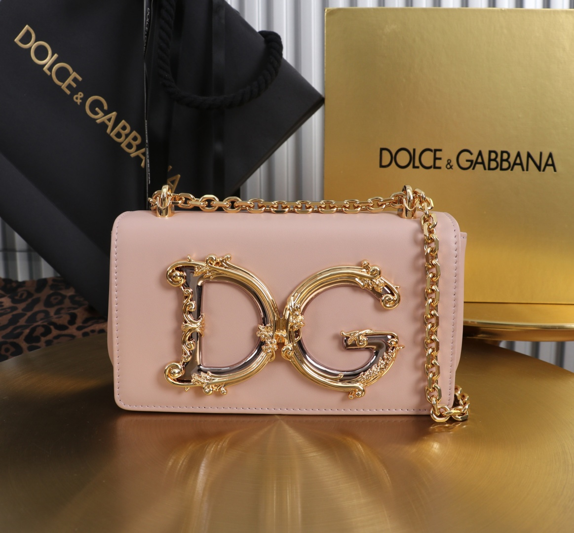 [TOP] Dolce & Gabbana D&G Girls Bag  Cowhide 18x10x5cm - Pink - 711 Luxury