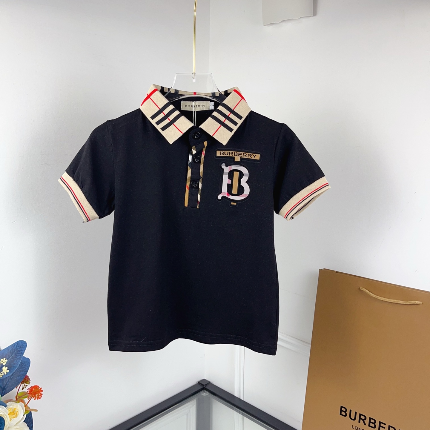 Burberry Unisex Kids Black Vintage Stripe Collar TB Embossed Cotton Short Sleeve Polo Shirt Boys Girls Sizes 90-130