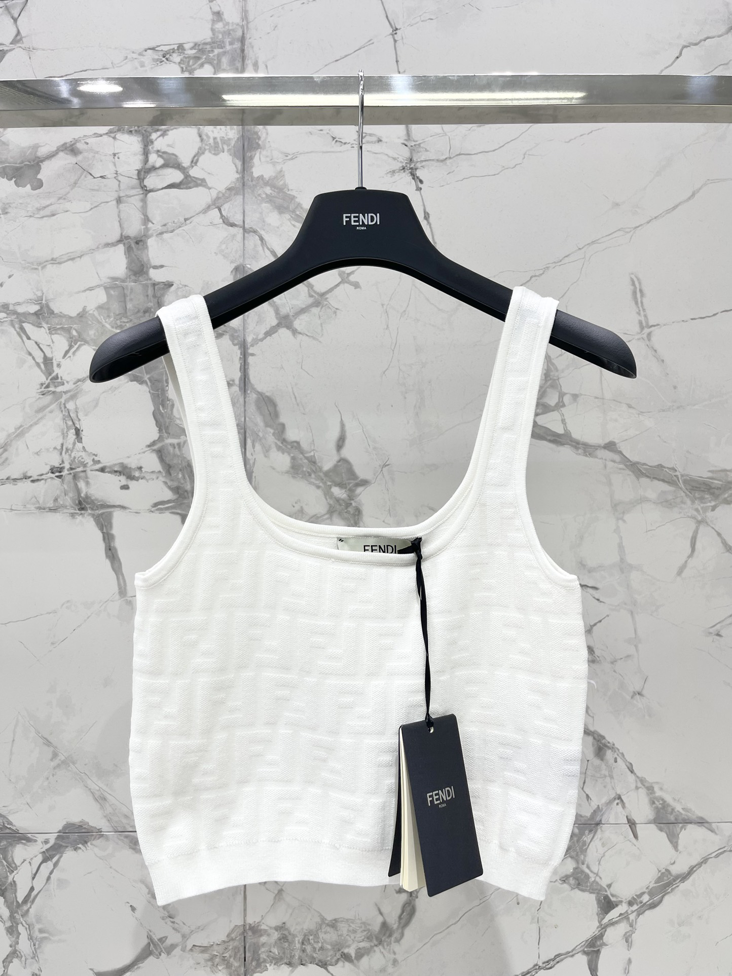 [TOP] FENDI FF Knit Vest - White - 711 Luxury