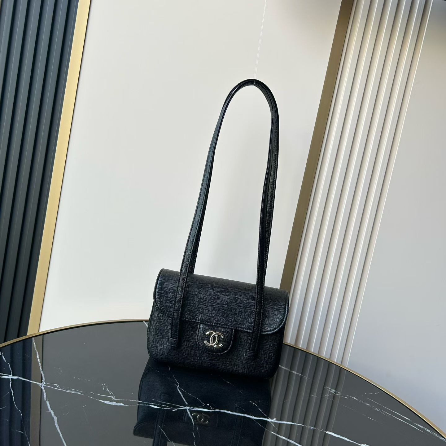 [TOP] CHANEL 26C Series Underarm Bag 11.5×17x5cm - 2 Colors