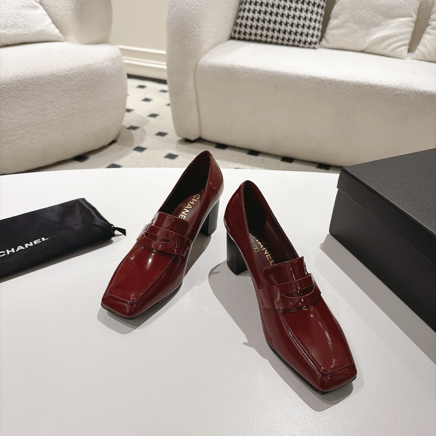 [TOP] CHANEL Cowhide High Heels Loafer Shoes - Red - 711 Luxury