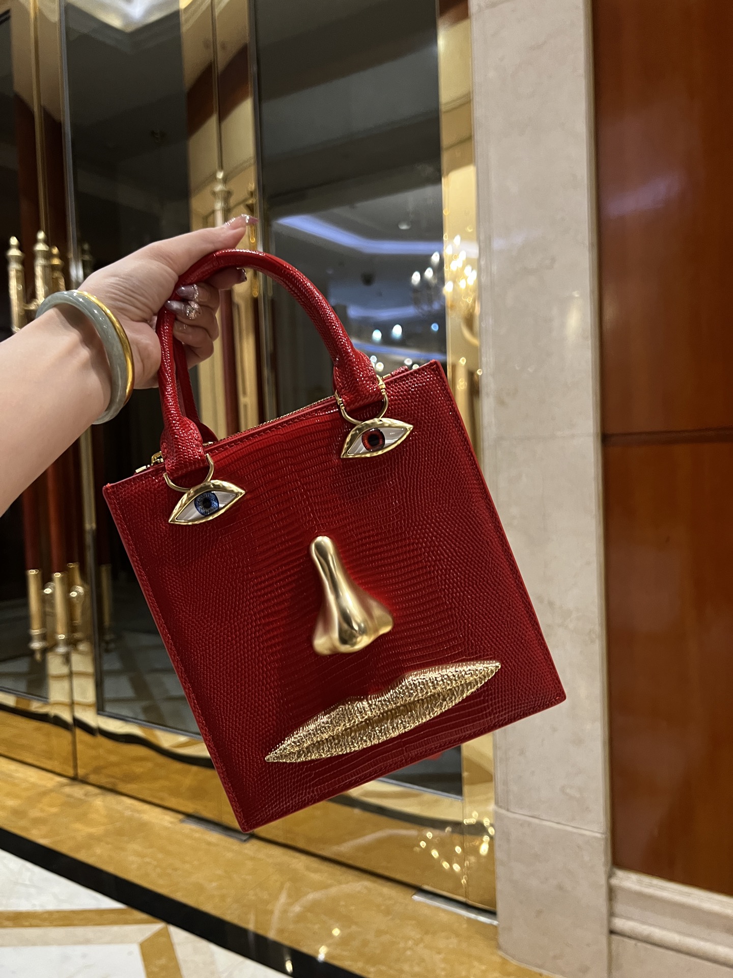 [TOP] Schiaparelli Anatomy Face Bag 20x19x9cm - Red - 711 Luxury