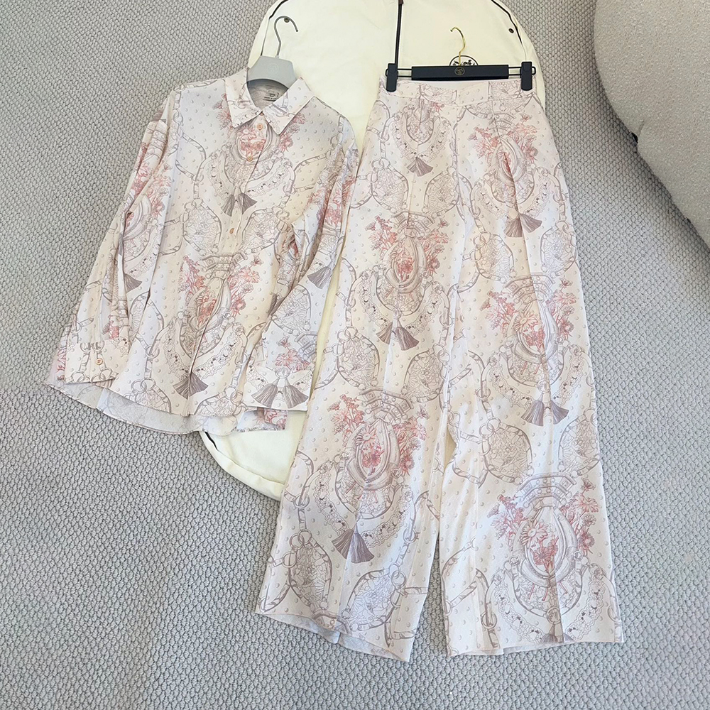 Hermès Pink Printed Shirt, Wide-leg Pants, Silk Suit #388360