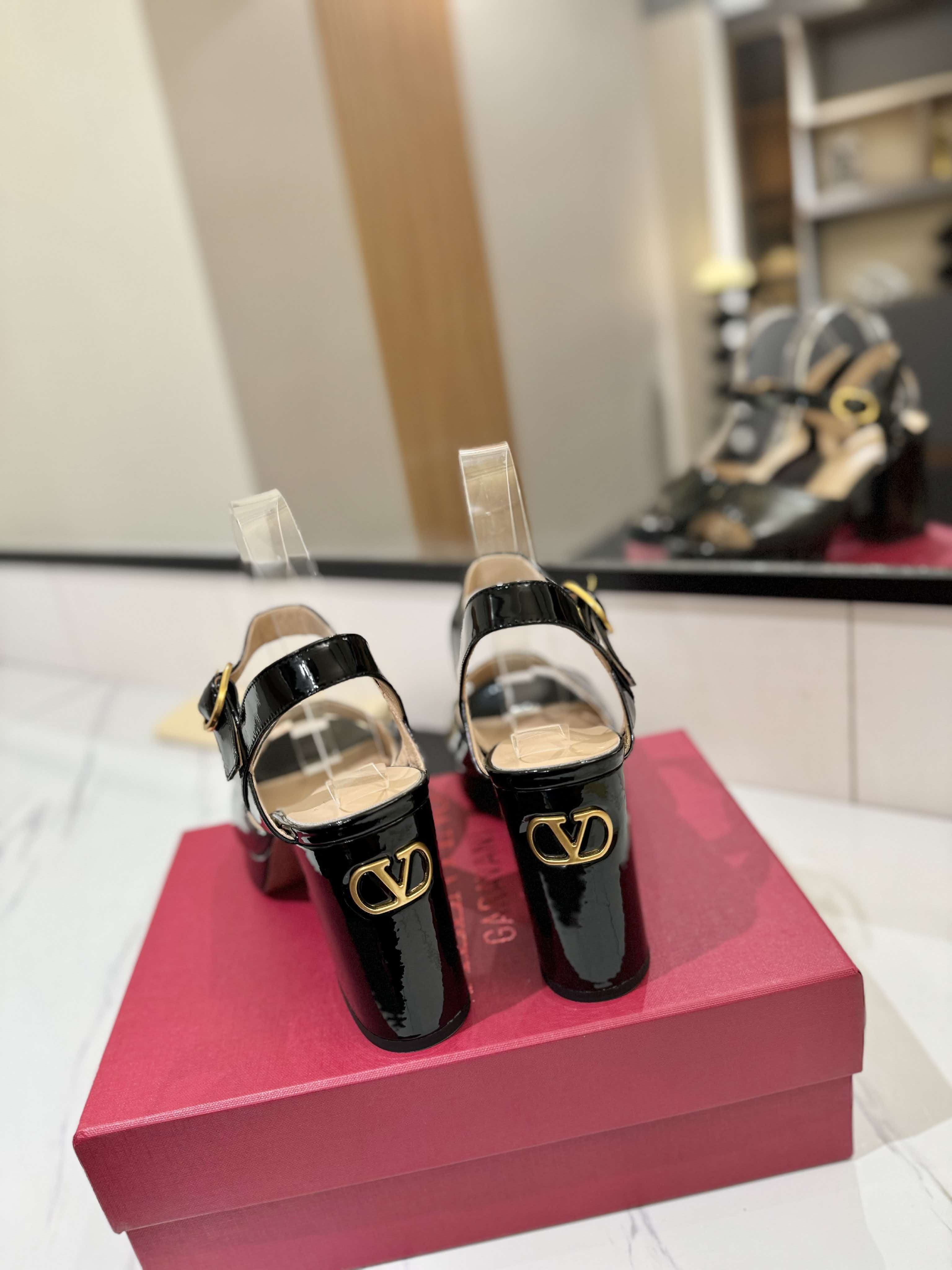 [TOP] VALENTINO High-heeled Shoes - 15 Color - 711 Luxury