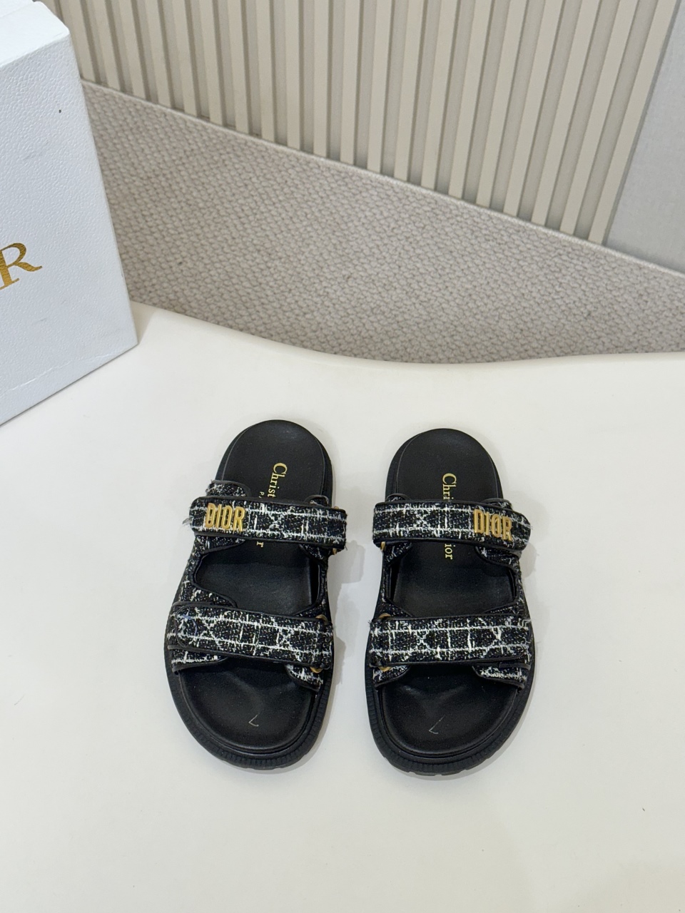 [TOP] Christian Dior Sandals - Black