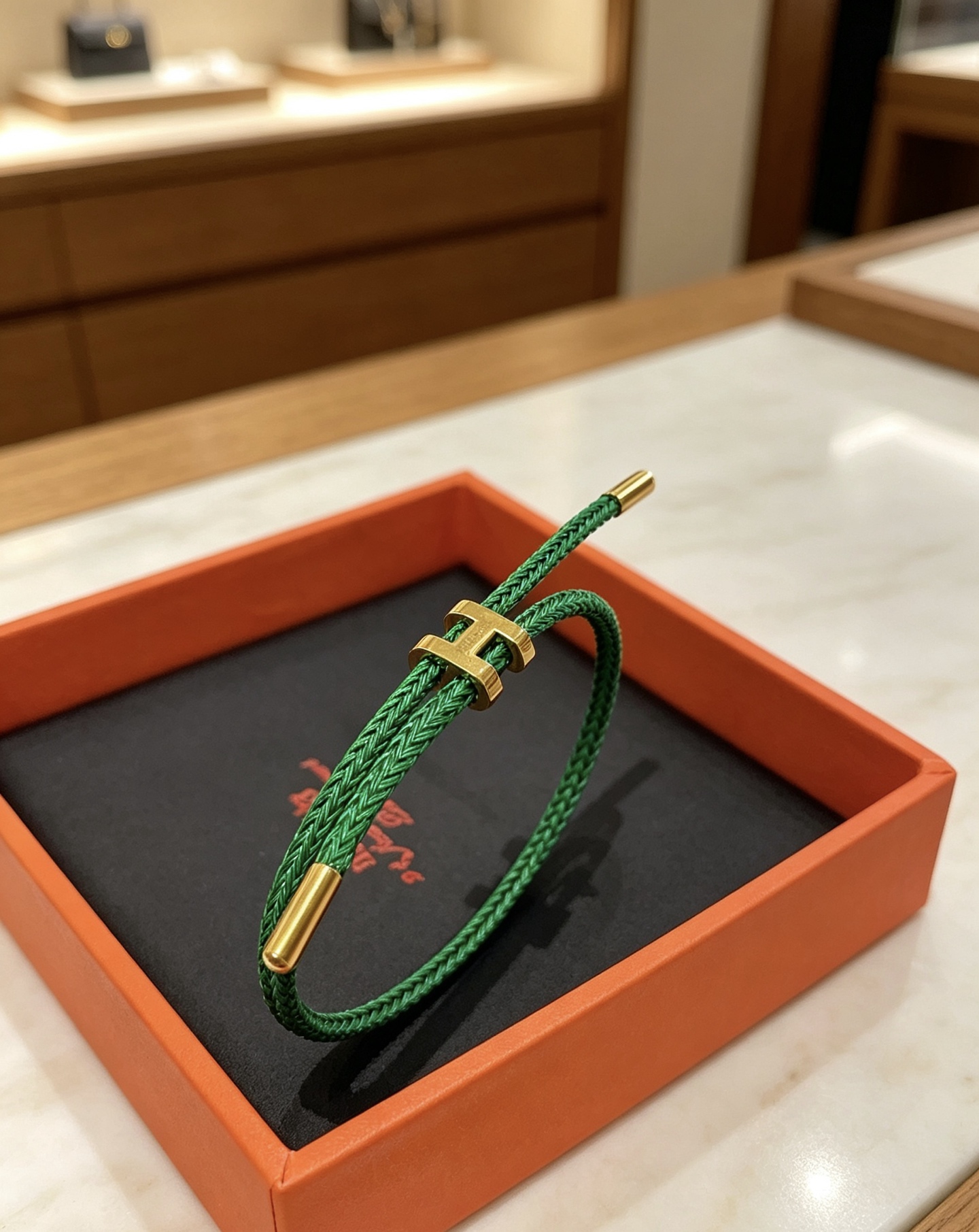[TOP] HERMES Bracelet - Green - 711 Luxury