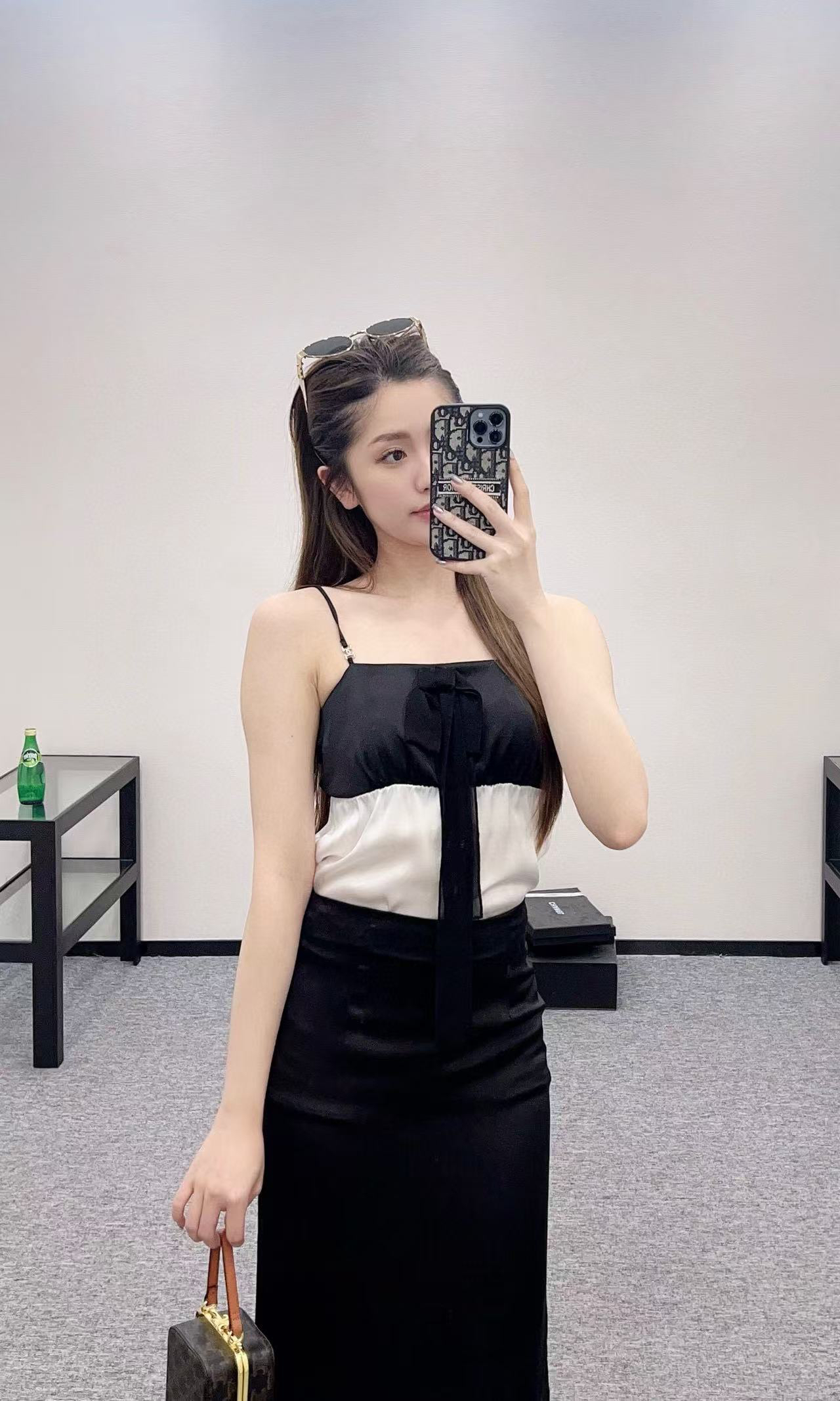 [TOP] CHANEL  Dress -Black