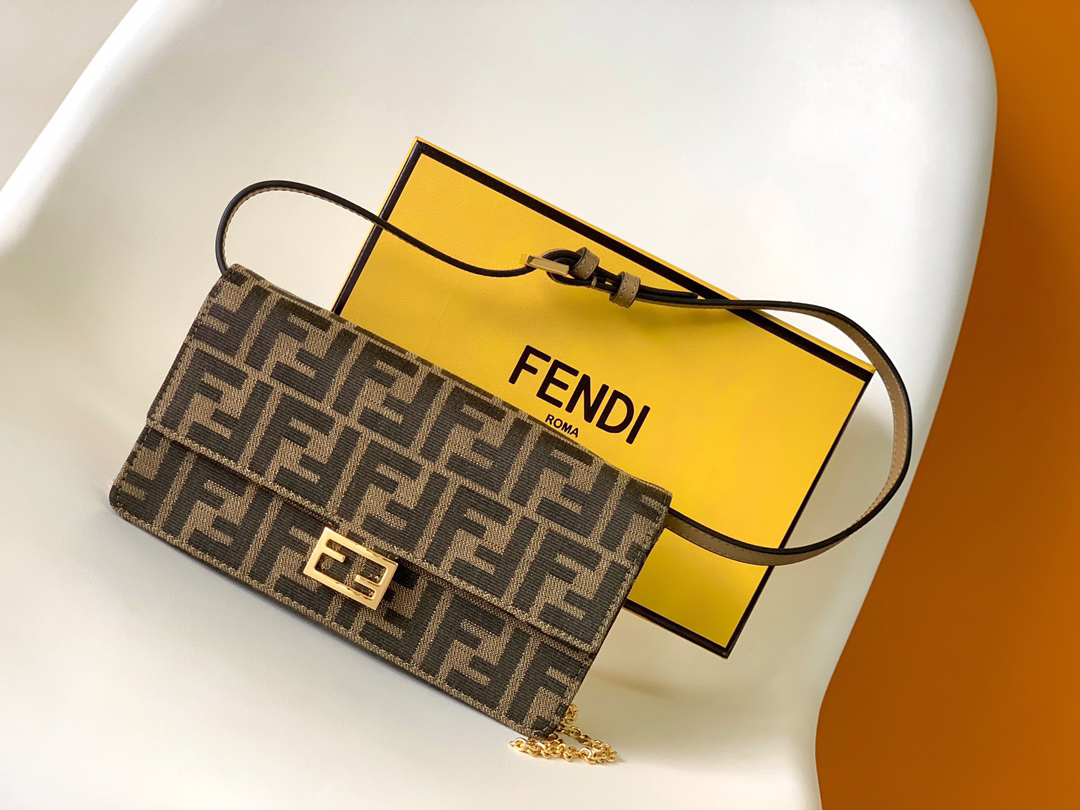 [TOP] FENDI Baguette Bag 21-5-11.5cm - Brown - 711 Luxury