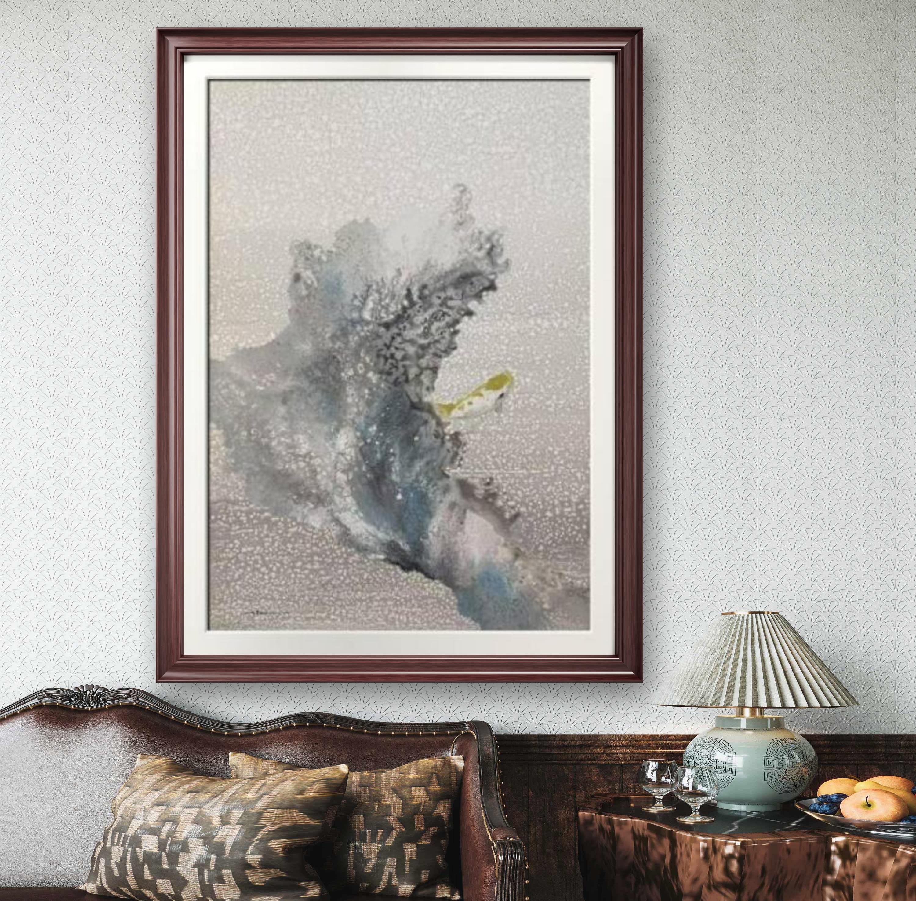 Silver Scale Flowing Rhythm