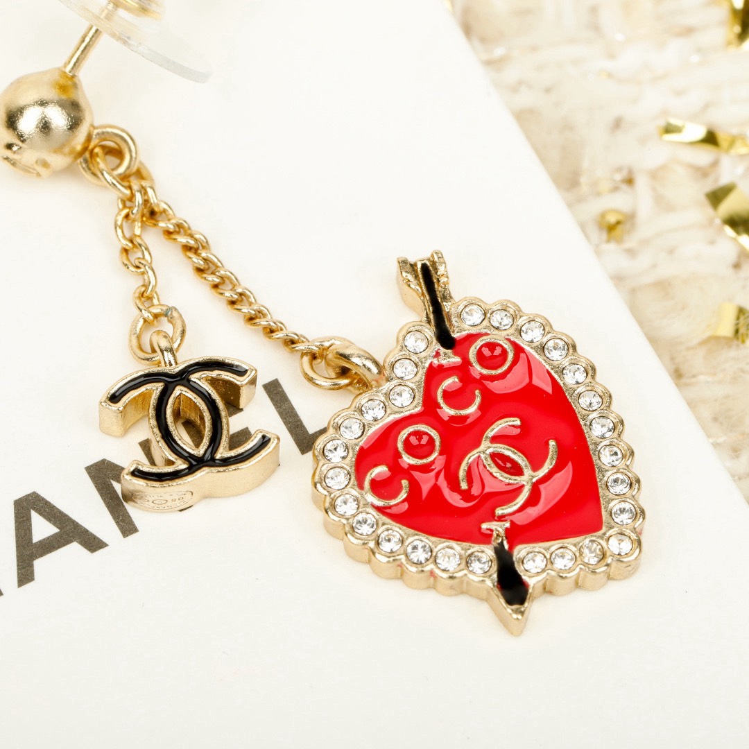 [TOP] CHANEL Earrings - Gold/Red
