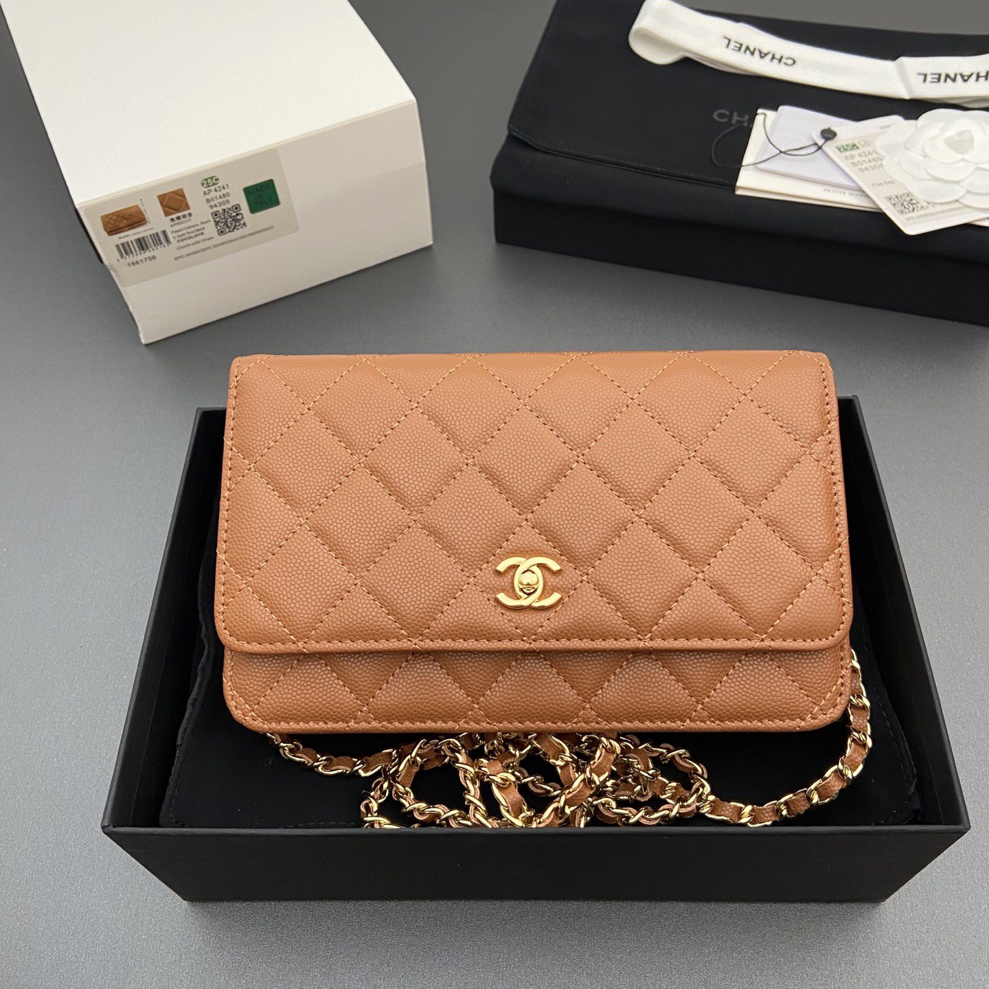 [TOP] CHANEL Woc Bag  20-13-3.5cm - Caramel