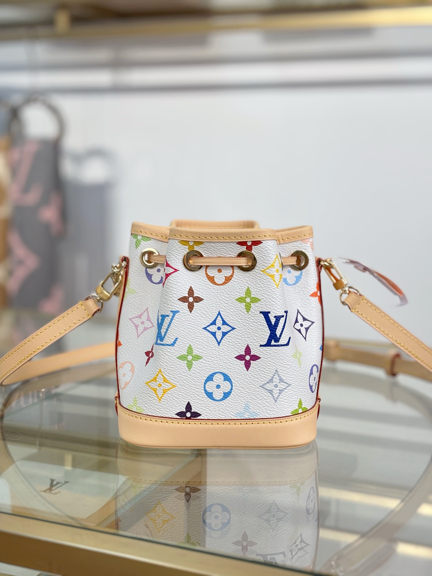 [TOP] Louis Vuitton LV x TM NANO NOÉ Bag Monogram 16x13x10cm - White