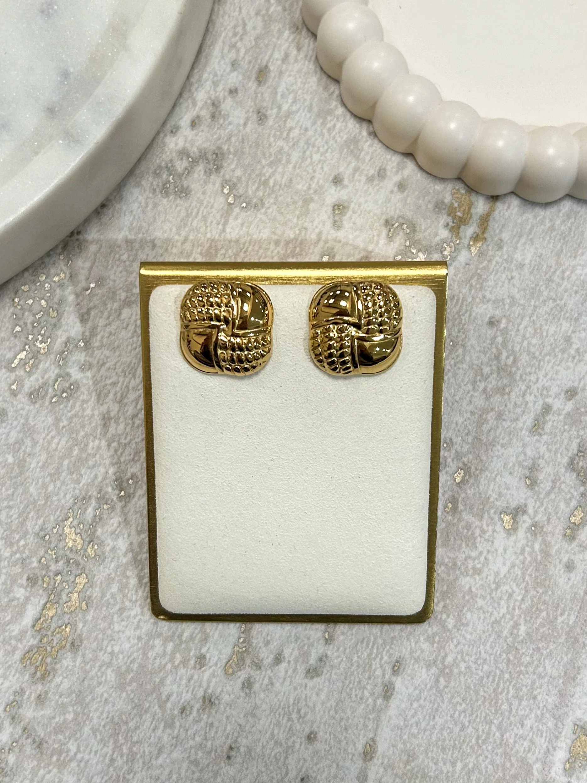 Gold Round Edge Woven Stud Earrings