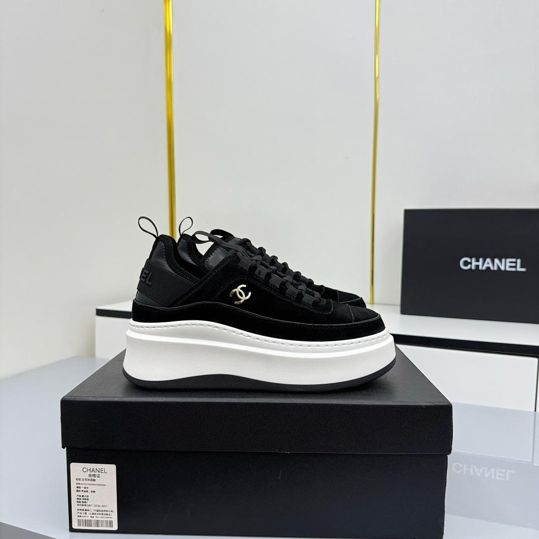 [TOP] CHANEL Sneakers - Black